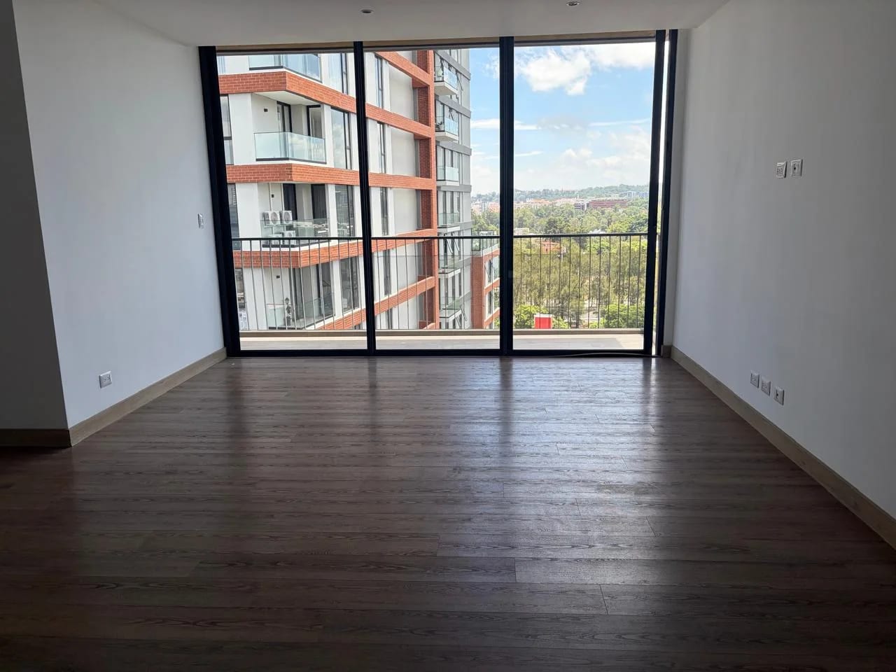 Alquiler de Amplio Apartamento en Triva — Apartamento en Alquiler en Zona 15, Guatemala, Ciudad — foto 10 de 15