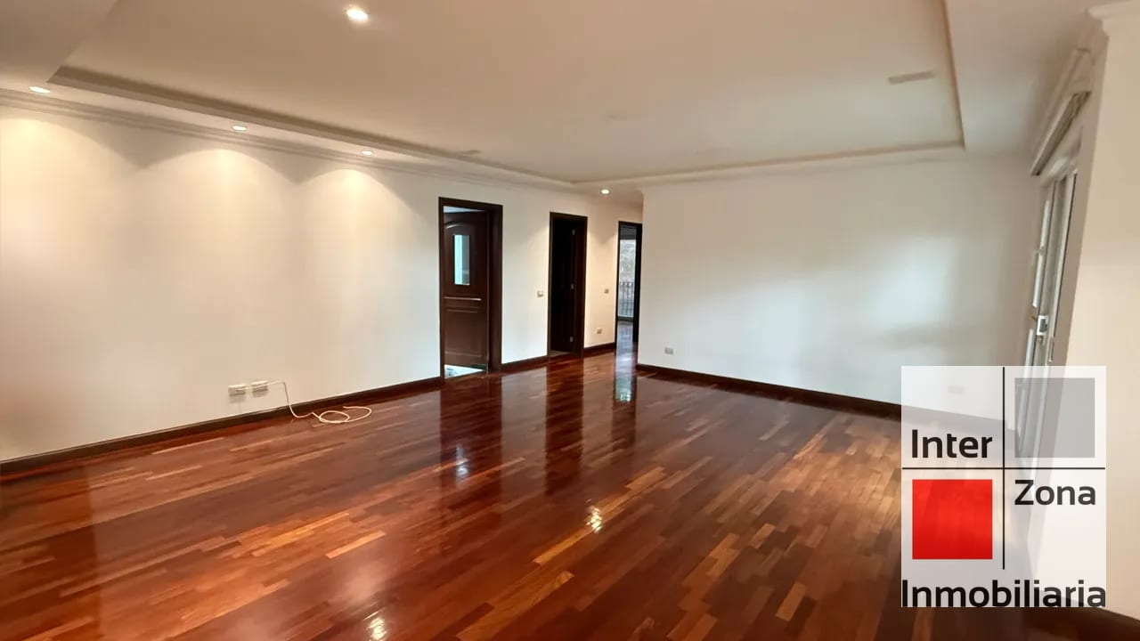 Apartamento en renta con habitación de servicio. Cayalá, Zona 16 — Apartamento en Alquiler en Encinos de Cayala, Zona 16, Guatemala, Ciudad — foto 4 de 12