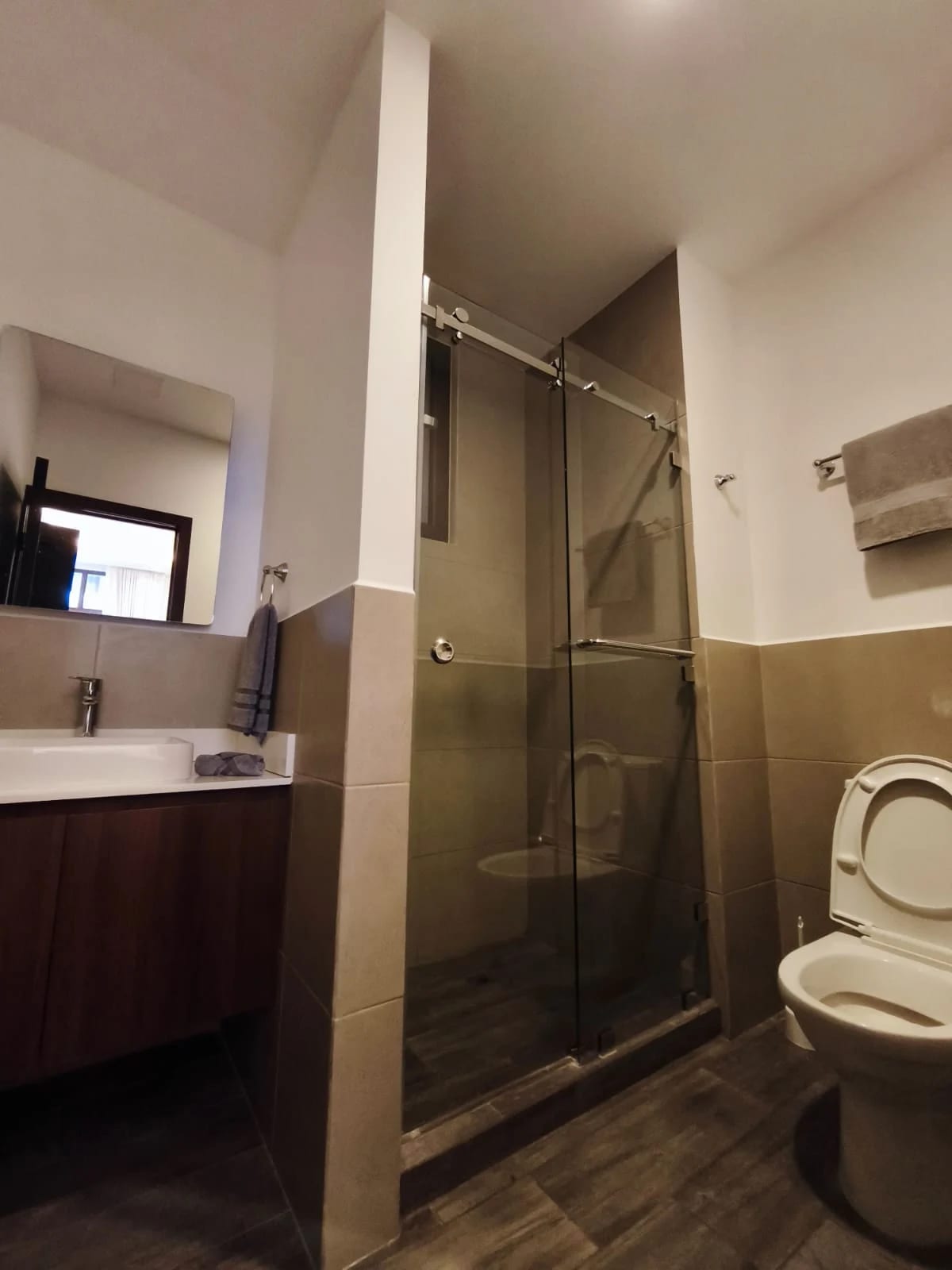 Rento Apartamento amueblado y equipado en Lirios de Cayala 1 zona 16 — Apartamento en Alquiler en Lirios de Cayalá I, Zona 16, Guatemala, Ciudad — foto 8 de 10