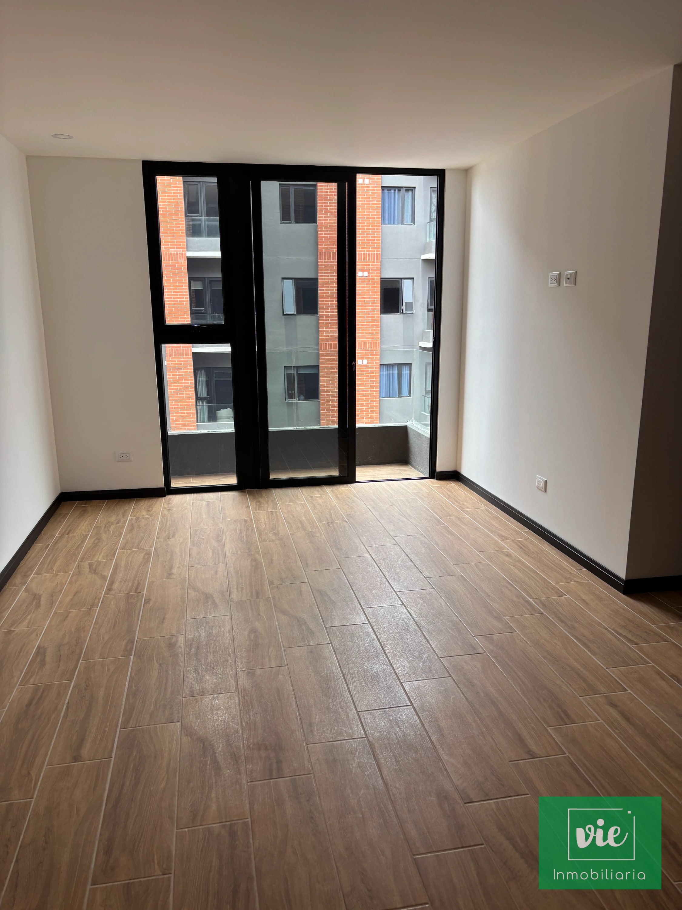 Renta de apartamento en zona 13 — Apartamento en Alquiler en Zona 13, Guatemala, Ciudad — foto 1 de 16