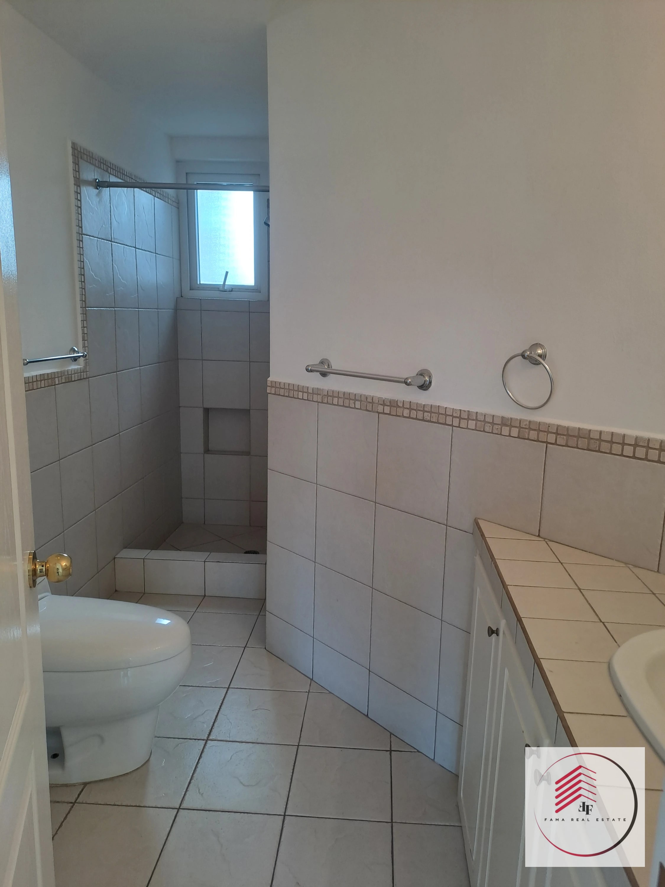 Alquiler de apartamento en zona 15 Vista Hermosa a 2 a dos cuadras de Boulevard Vista Hermosa — Apartamento en Alquiler en Zona 15, Guatemala, Ciudad — foto 12 de 14