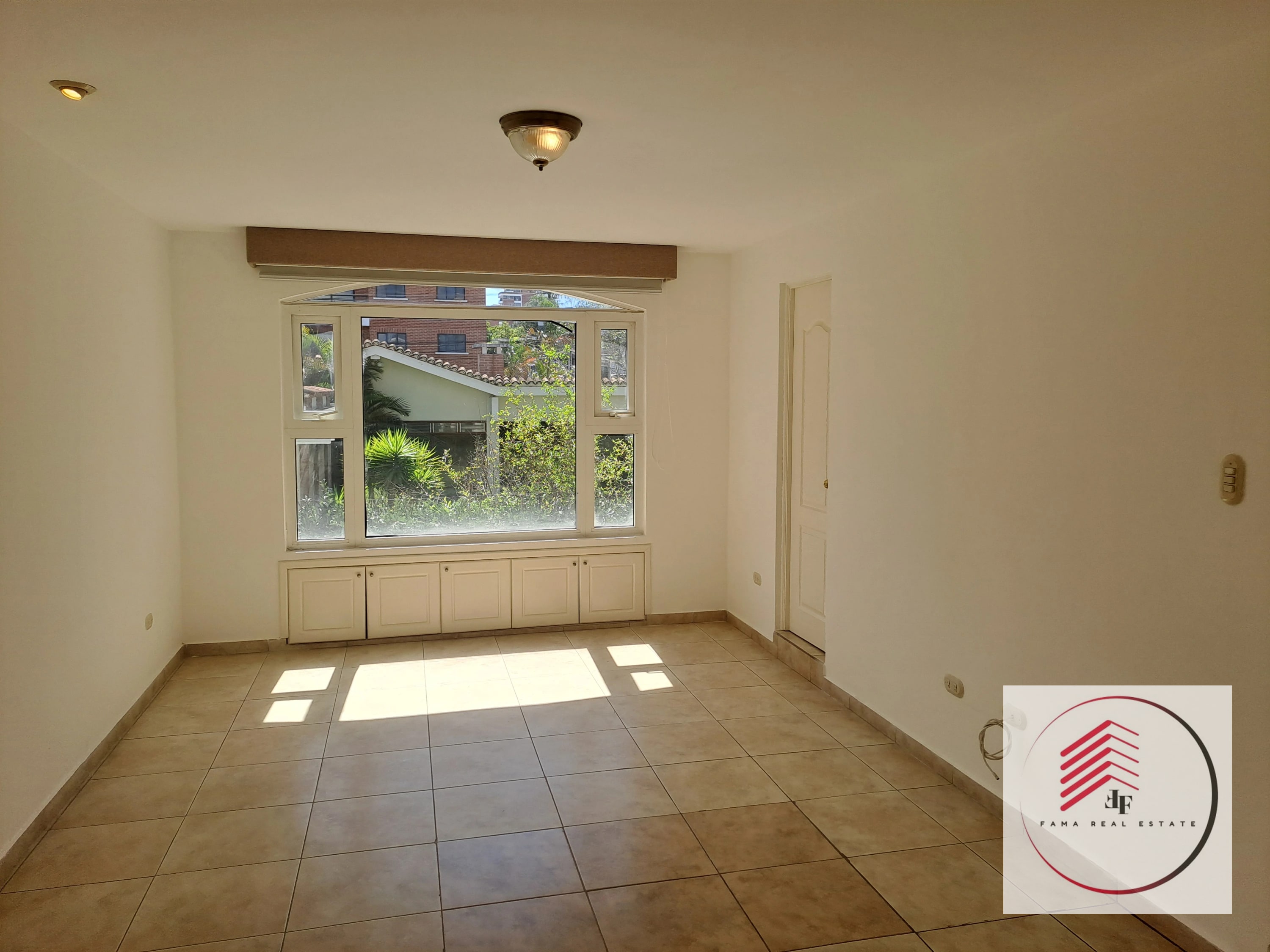 Alquiler de apartamento en zona 15 Vista Hermosa a 2 a dos cuadras de Boulevard Vista Hermosa — Apartamento en Alquiler en Zona 15, Guatemala, Ciudad — foto 14 de 14