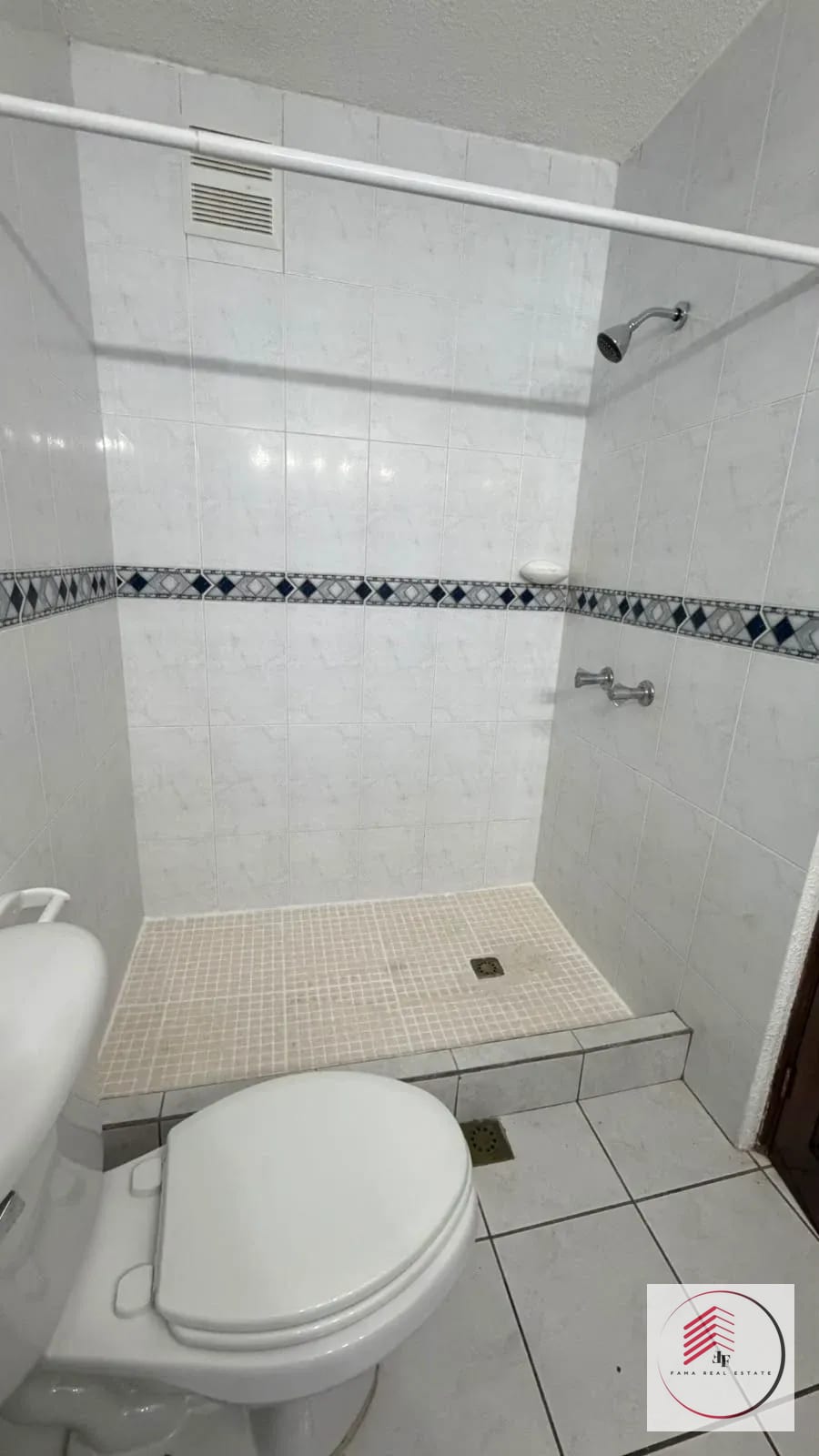 š*ZONA 16 - LA MONTAĆA* *APARTAMENTO EN VENTA* ā Apartamento en Venta en La MontaƱa, Zona 16, Guatemala, Ciudad ā foto 4 de 16