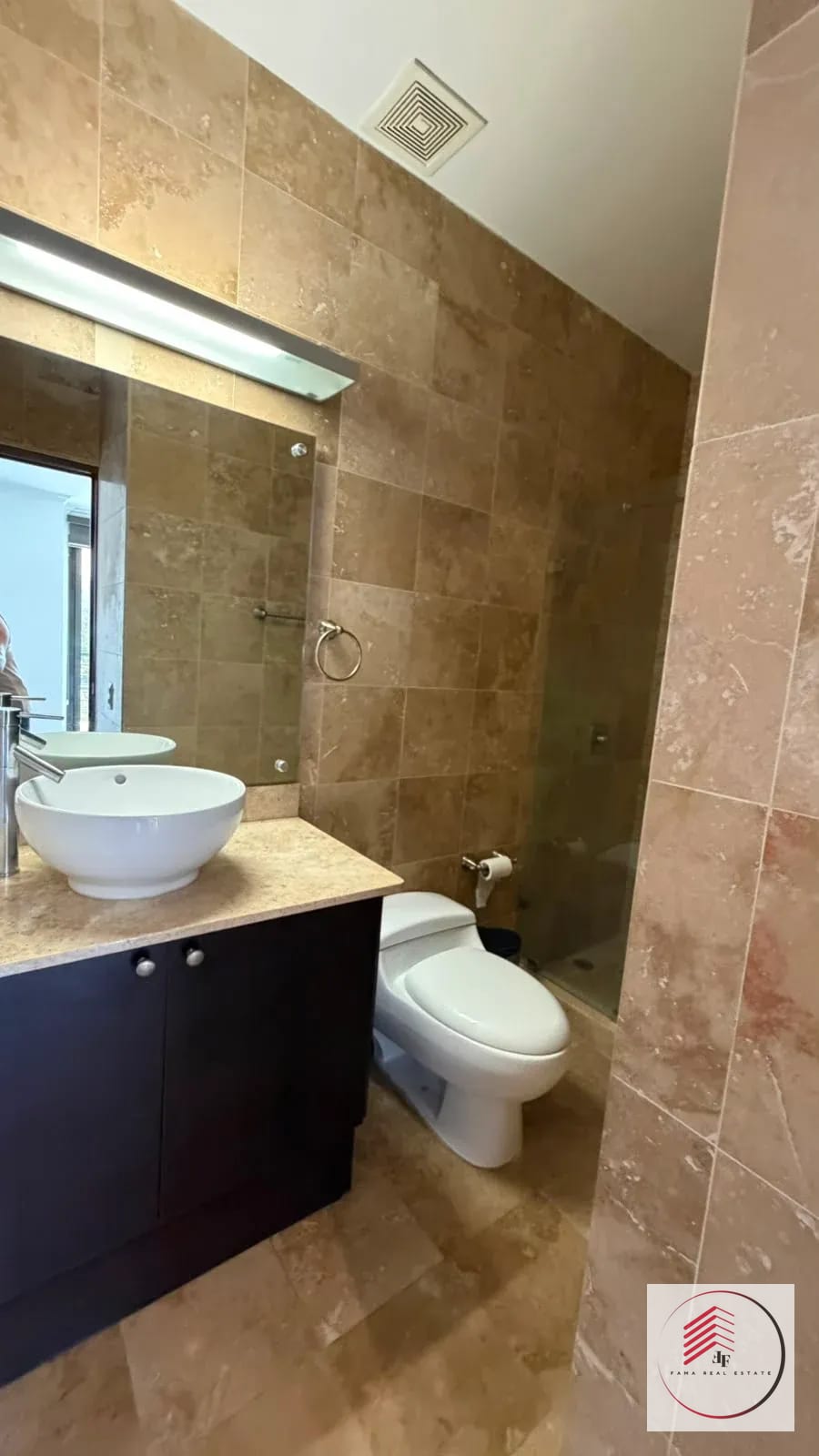 📍*zona 14 Sobre la 5 Avenida* *apartamento en Renta* — Apartamento en Alquiler en Zona 14, Guatemala, Ciudad — foto 6 de 17