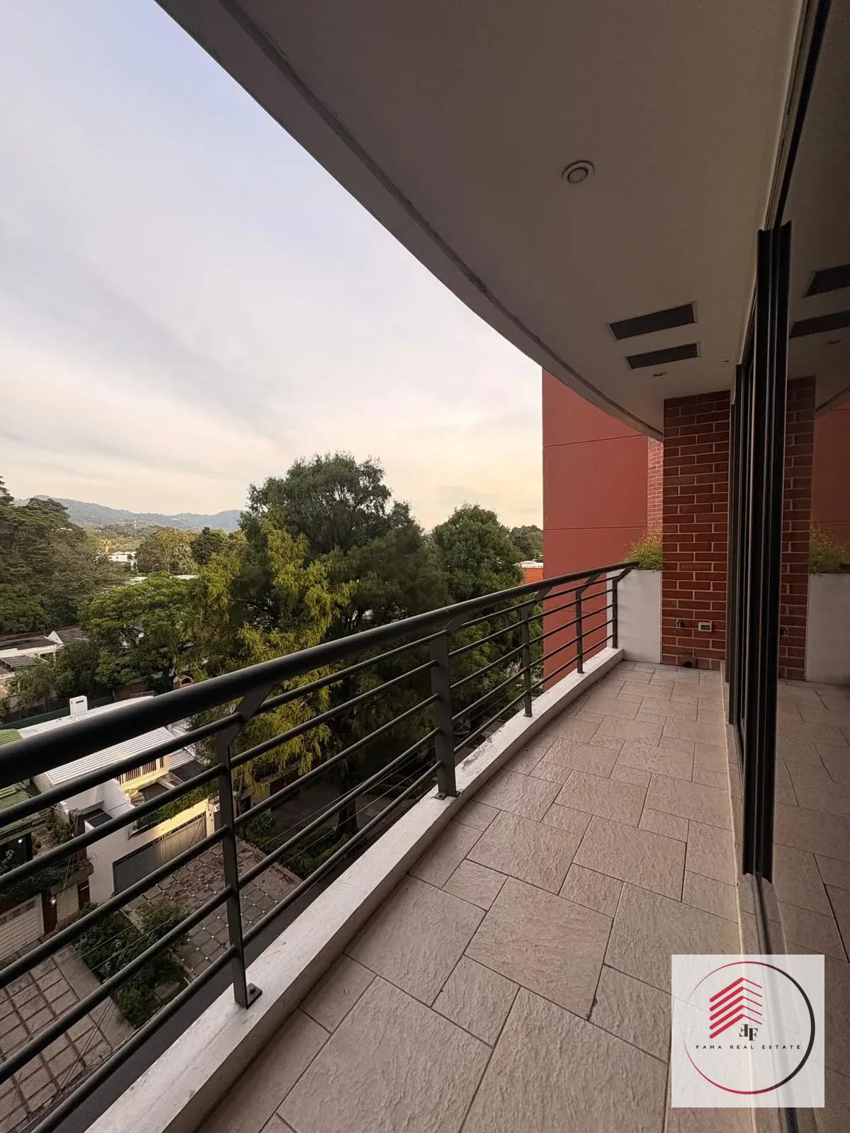 📍*zona 14 Sobre la 5 Avenida* *apartamento en Renta* — Apartamento en Alquiler en Zona 14, Guatemala, Ciudad — foto 15 de 17