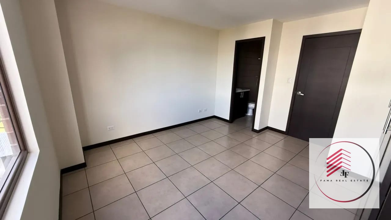 📍*zona 9* *torre Barcelona* *apartamento en Venta* — Apartamento en Venta en Torre Barcelona, Zona 9, Guatemala, Ciudad — foto 9 de 17