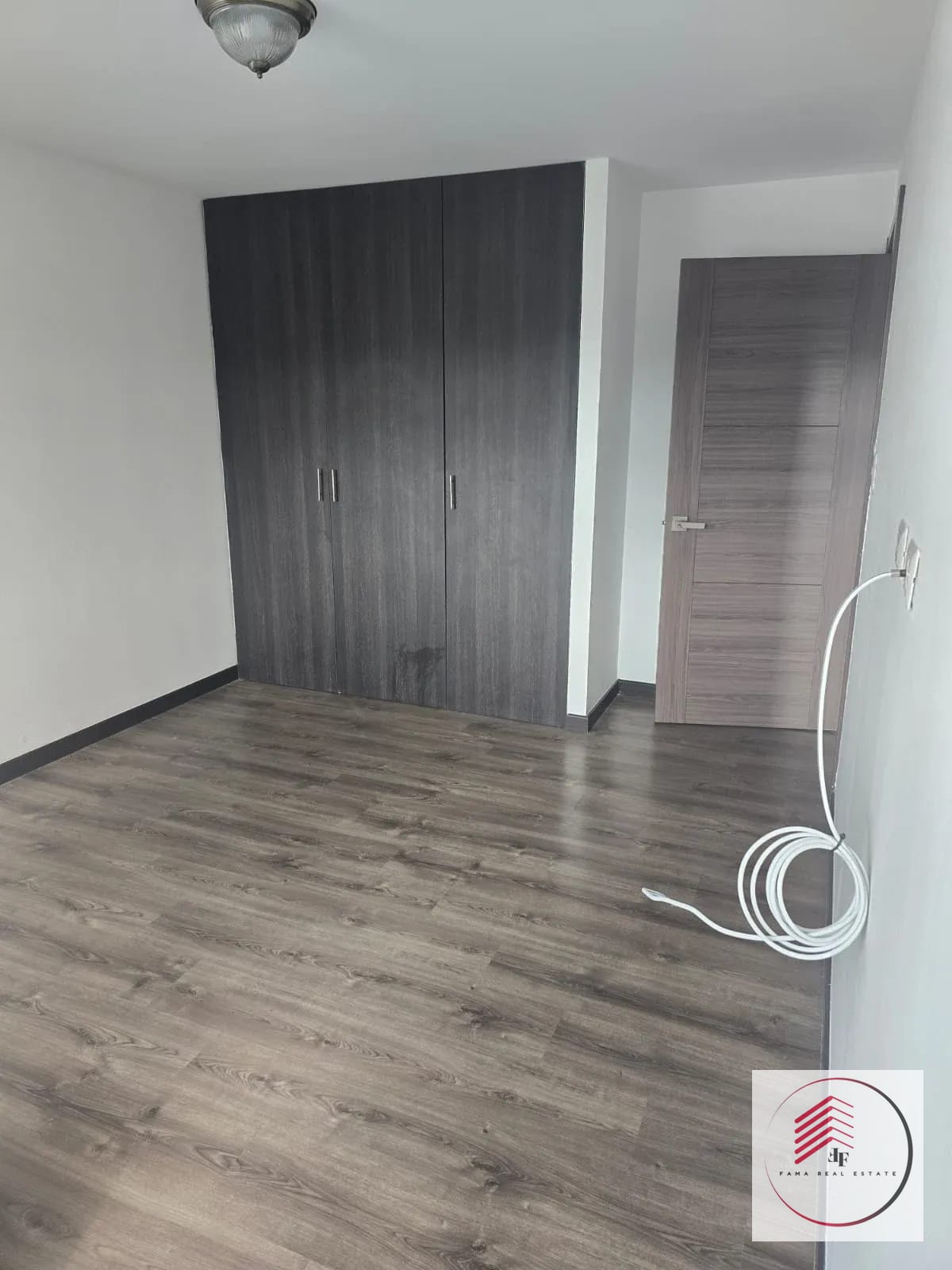 Renta de Hermoso Apartamento en Edificio Di Fiori Zona 7 Mateo Flores — Apartamento en Alquiler en Di Fiori, Zona 7, Guatemala, Ciudad — foto 8 de 17