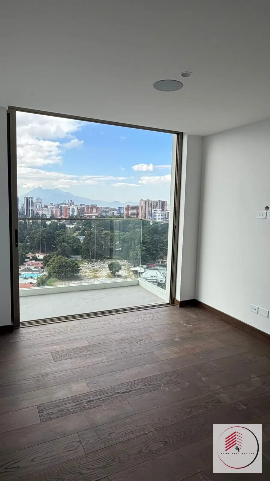 📌 *zona 10- Edificio Atarah* *apartamento Venta* *para Estrenar* — Apartamento en Venta en Atarah, Zona 10, Guatemala, Ciudad — foto 1 de 10