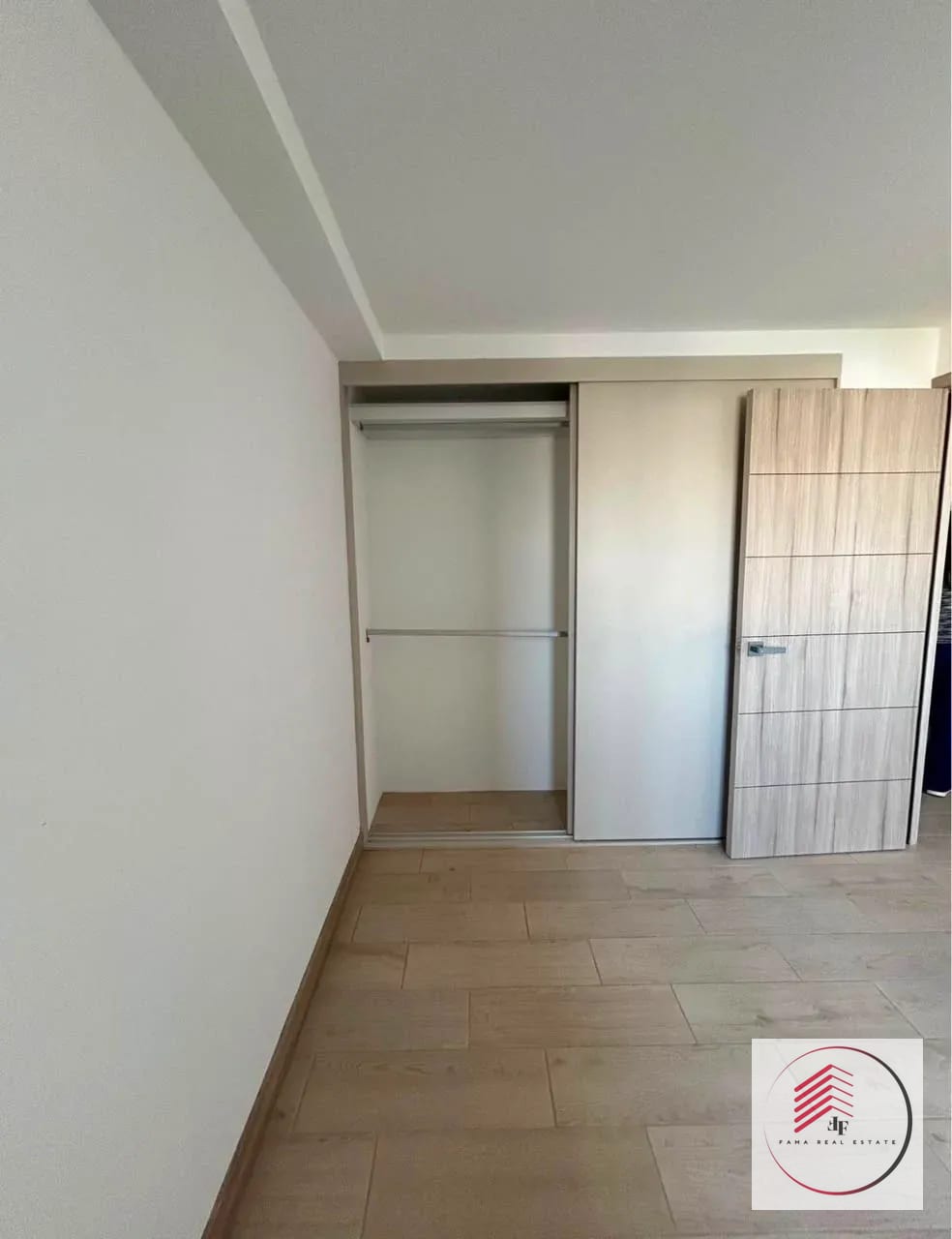 *alquilo Apartamento en Zona 12 Edificio Armonia Frente a Plaza Madero — Apartamento en Alquiler en Armonía, Zona 12, Guatemala, Ciudad — foto 4 de 13