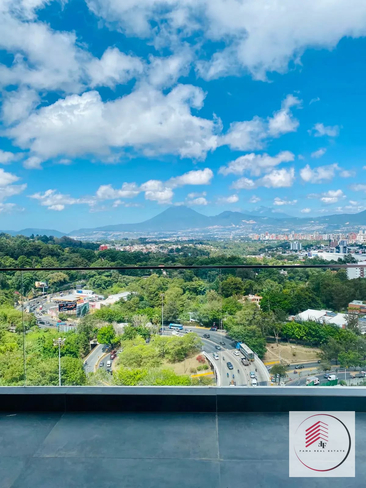 * EN VENTA Lujoso penthouse en ALBERO SAN LÁZARO zona 15* linda vista! — Apartamento en Venta en Albero San Lazaro, Zona 15, Guatemala, Ciudad — foto 4 de 17
