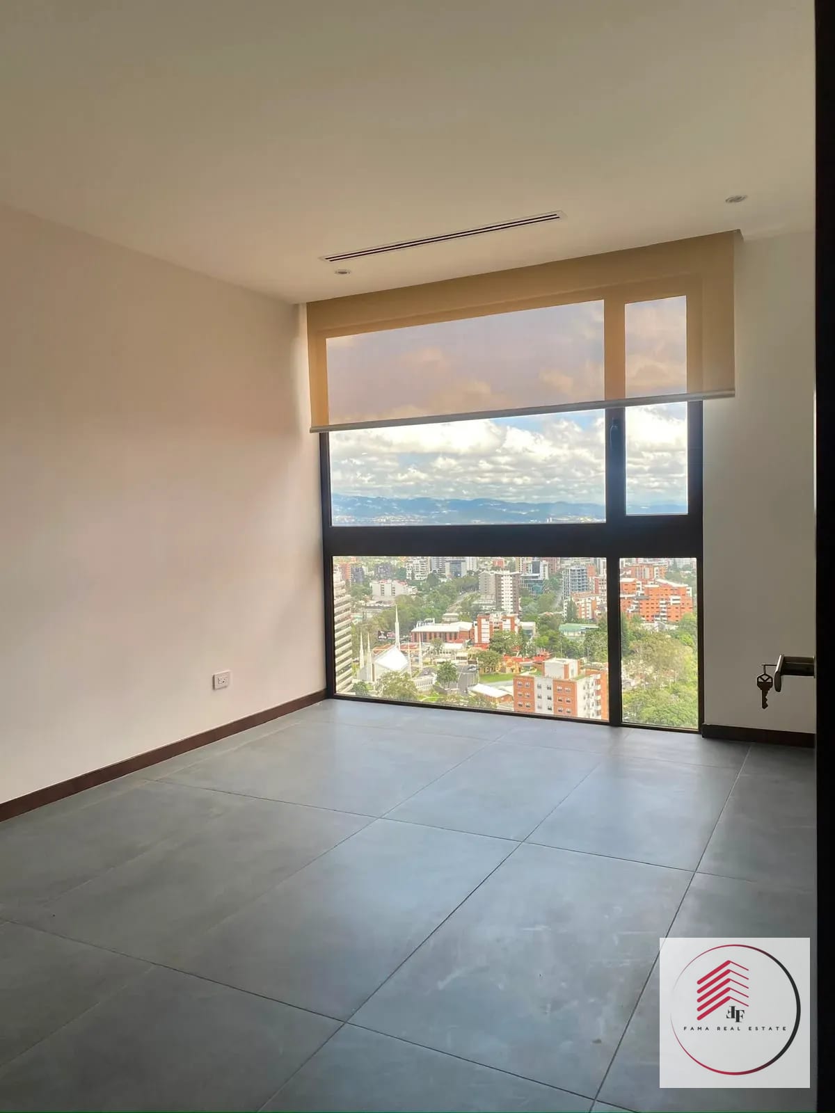 * EN VENTA Lujoso penthouse en ALBERO SAN LÁZARO zona 15* linda vista! — Apartamento en Venta en Albero San Lazaro, Zona 15, Guatemala, Ciudad — foto 13 de 17