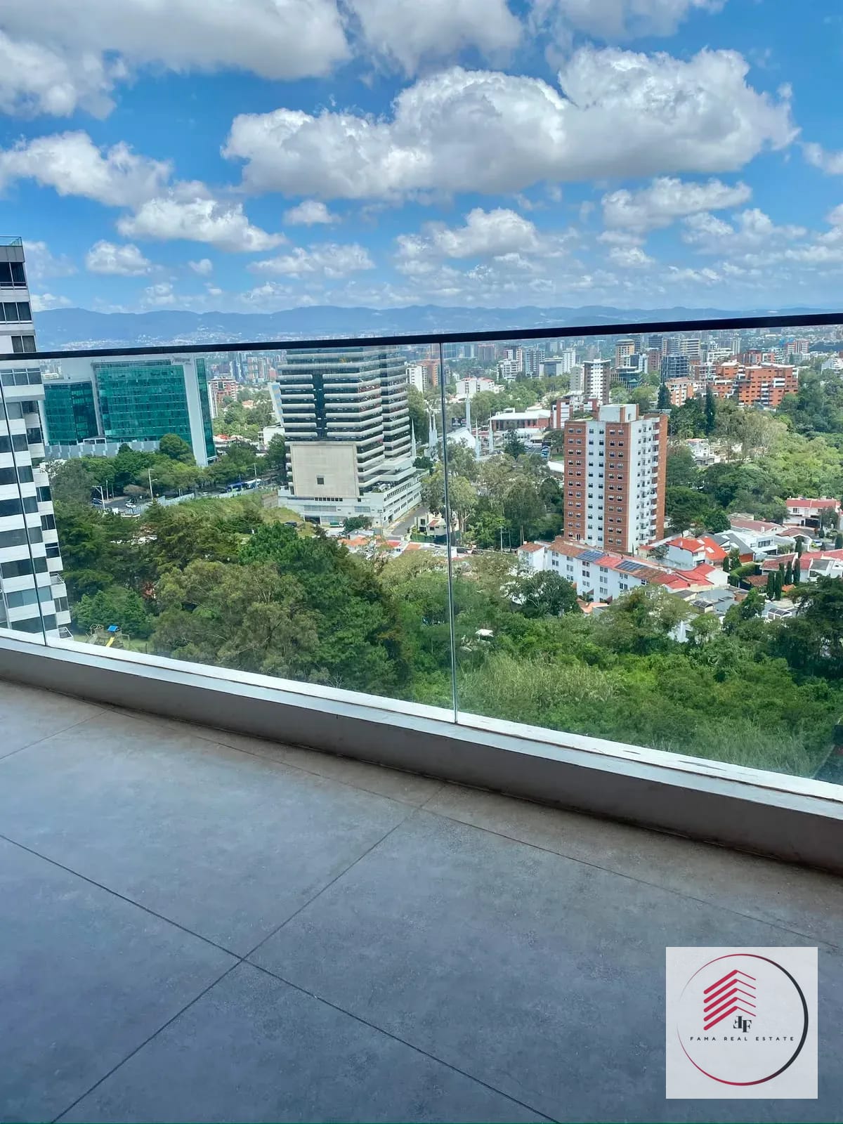 *Albero San Lazaro* Venta de Apartamento en Zona 15 — Apartamento en Venta en Albero San Lazaro, Zona 15, Guatemala, Ciudad — foto 2 de 17