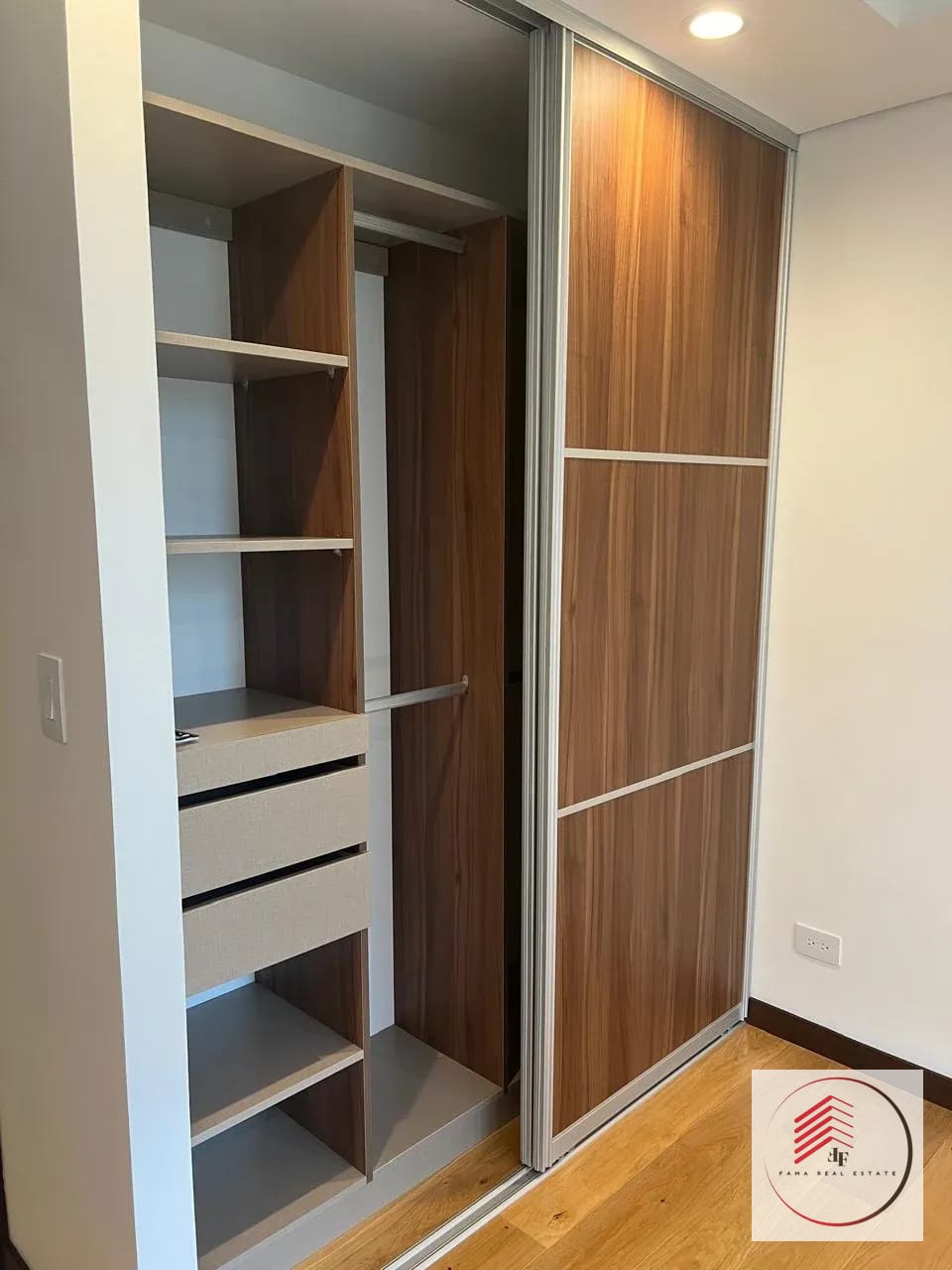 Vendo Apartamento en Zona 14, Reserva 5TA Avenida, 125 Mts — Apartamento en Venta en Quinta Avenida, Zona 14, Guatemala, Ciudad — foto 4 de 15