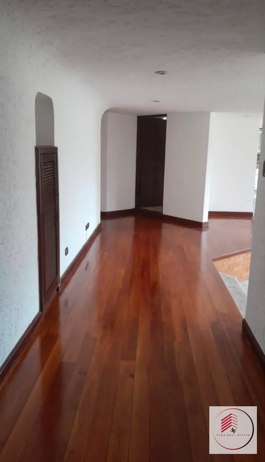 Apto en renta en zona 15, dentro de garita 212 m2 — Apartamento en Alquiler en Zona 15, Guatemala, Ciudad — foto 2 de 14