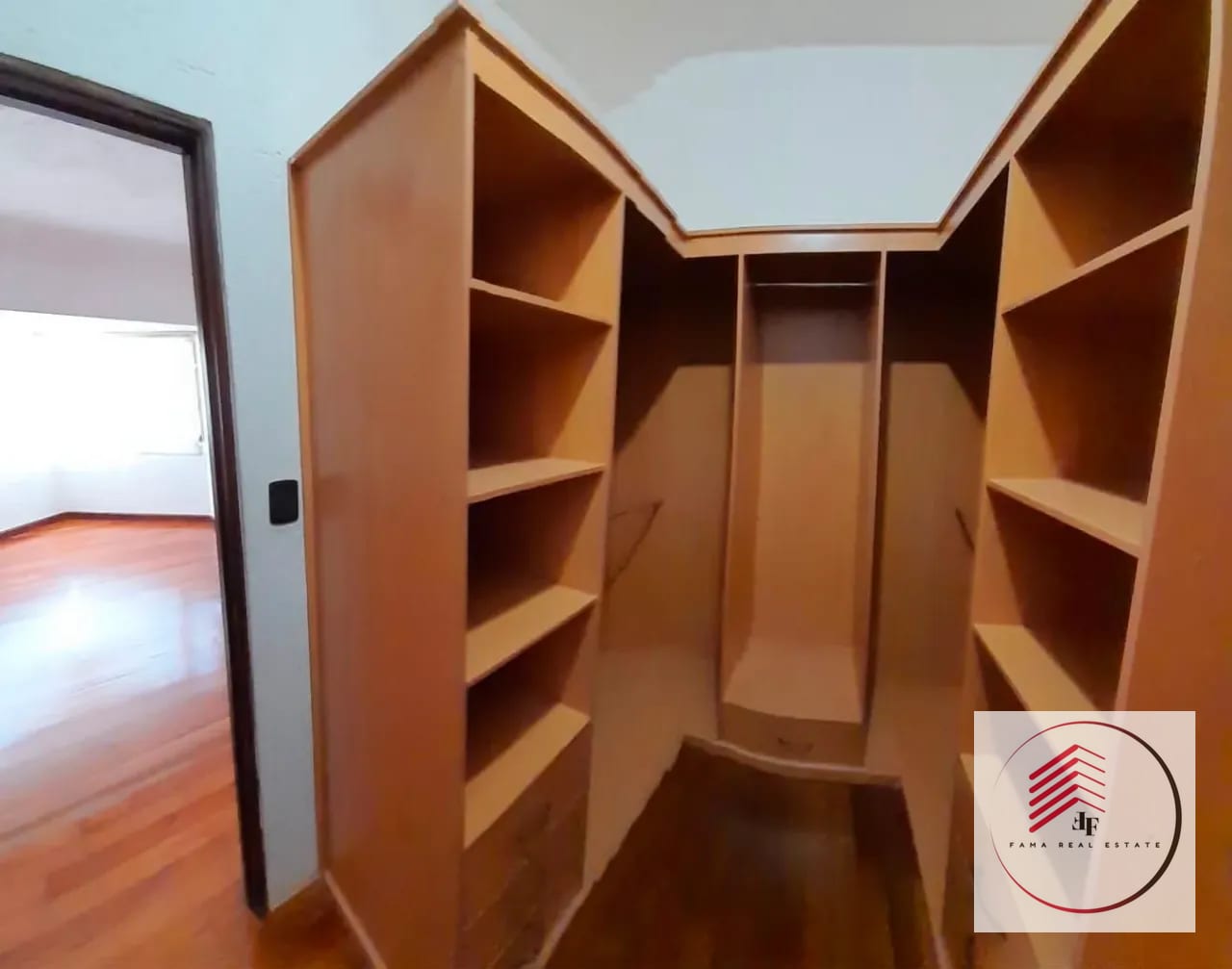 Apto en renta en zona 15, dentro de garita 212 m2 — Apartamento en Alquiler en Zona 15, Guatemala, Ciudad — foto 13 de 14