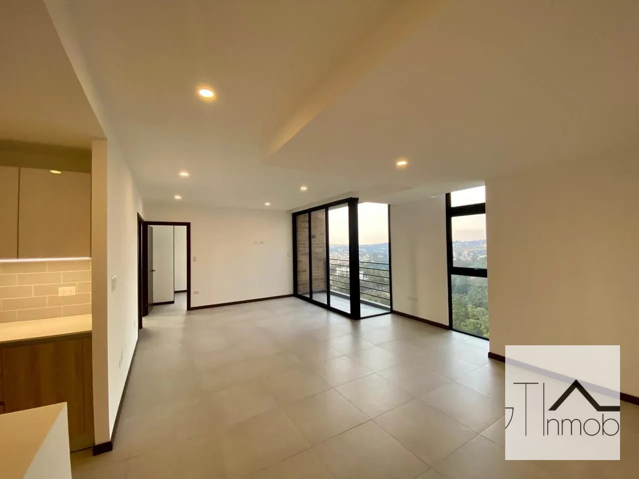 Apartamento en venta en MIRA zona 10 — Apartamento en Venta en Ciudad Vieja, Zona 10, Guatemala, Ciudad — foto 15 de 15