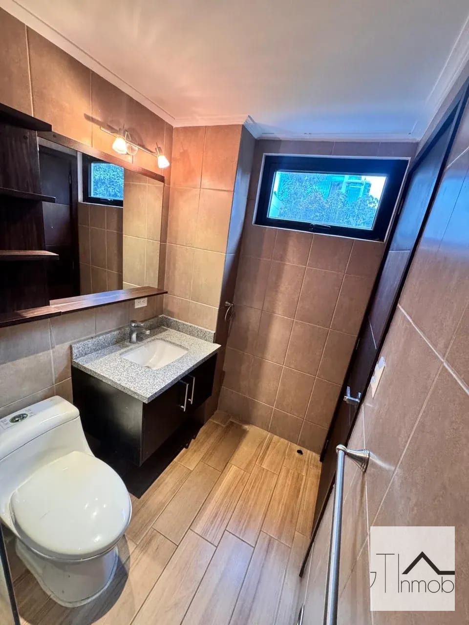 Amplio apartamento en venta en VH1 zona 15 — Apartamento en Venta en Agora 1501, Zona 15, Guatemala, Ciudad — foto 10 de 17