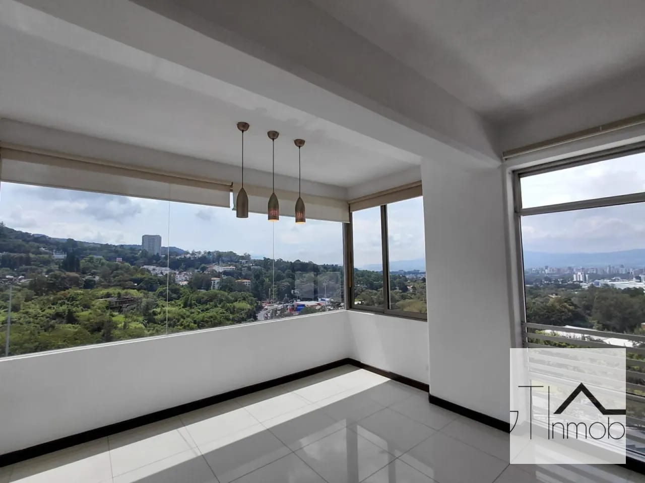 Amplio apartamento en trebol de VH zona 15 — Apartamento en Alquiler en San Lázaro, Zona 15, Guatemala, Ciudad — foto 1 de 17