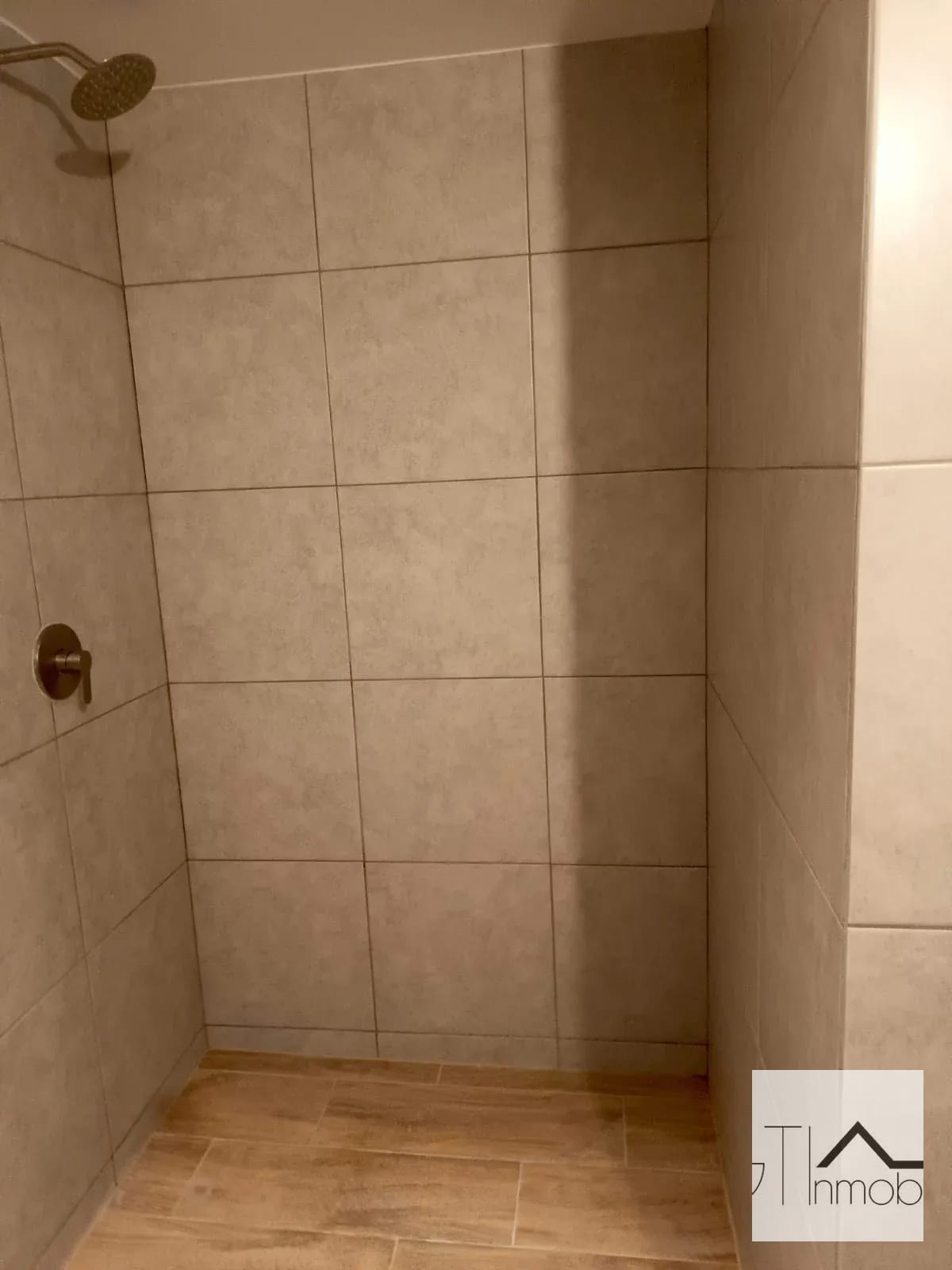 lindo apartamento zona 9, frente el Parque de la Industria — Apartamento en Alquiler en Cendana, Zona 9, Guatemala, Ciudad — foto 5 de 17