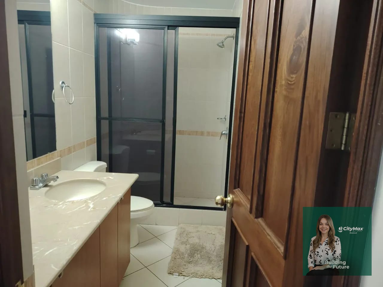 Exclusivo apartamento en renta en zona 14 — Apartamento en Alquiler en Real de Las Américas, Zona 14, Guatemala, Ciudad — foto 11 de 13