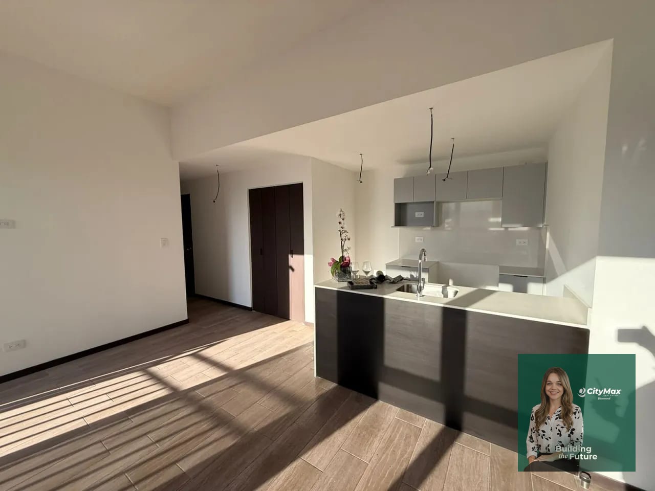 Apartamento en renta en Altaire, zona 11 — Apartamento en Alquiler en Zona 11, Guatemala, Ciudad — foto 2 de 15