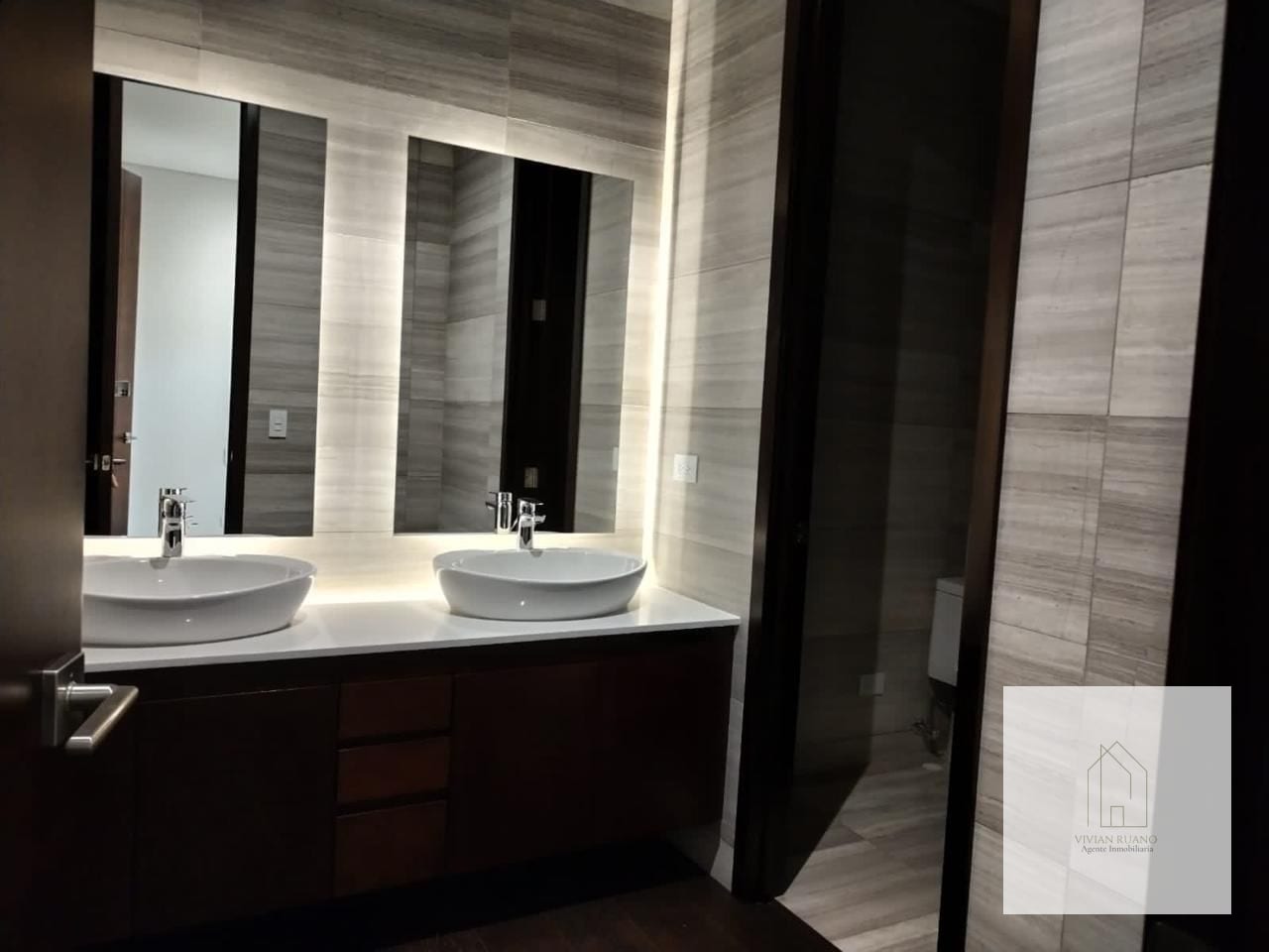Lindo Apartamento en zona 14 en venta — Apartamento en Venta en Zona 14, Guatemala, Ciudad — foto 5 de 12