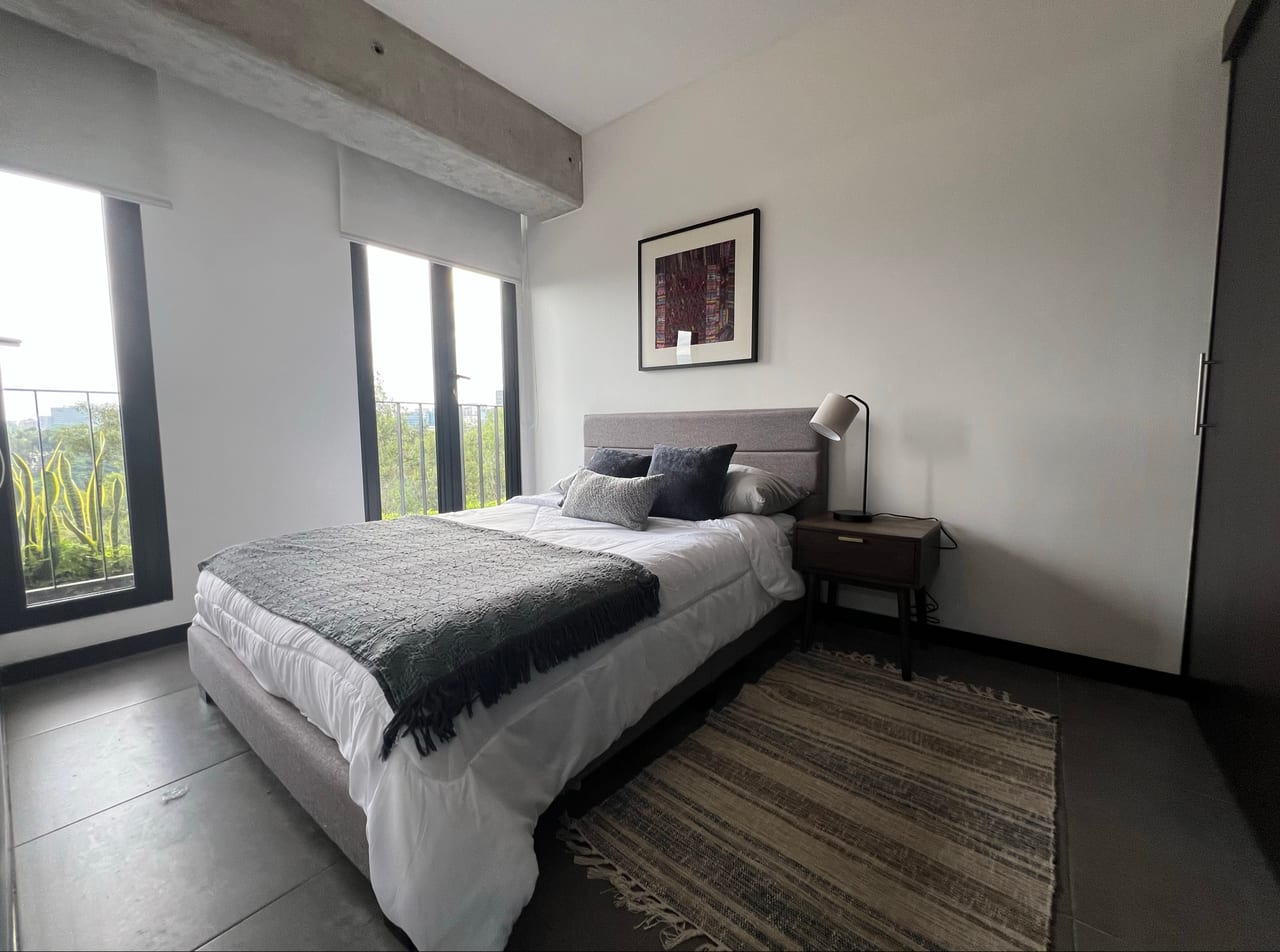 Alquiler apartamento Amueblado y Equipado | FABRA Zona 10 — Apartamento en Alquiler en Fabra, Zona 10, Guatemala, Ciudad — foto 4 de 10
