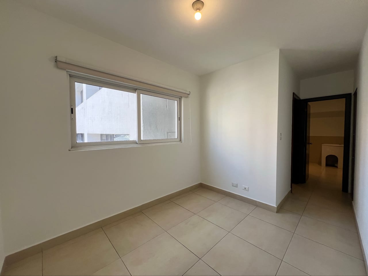 Alquiler amplio apartamento 2 Niveles | Quinta Avenida Zona 14 — Apartamento en Alquiler en Quinta Avenida, Zona 14, Guatemala, Ciudad — foto 8 de 17