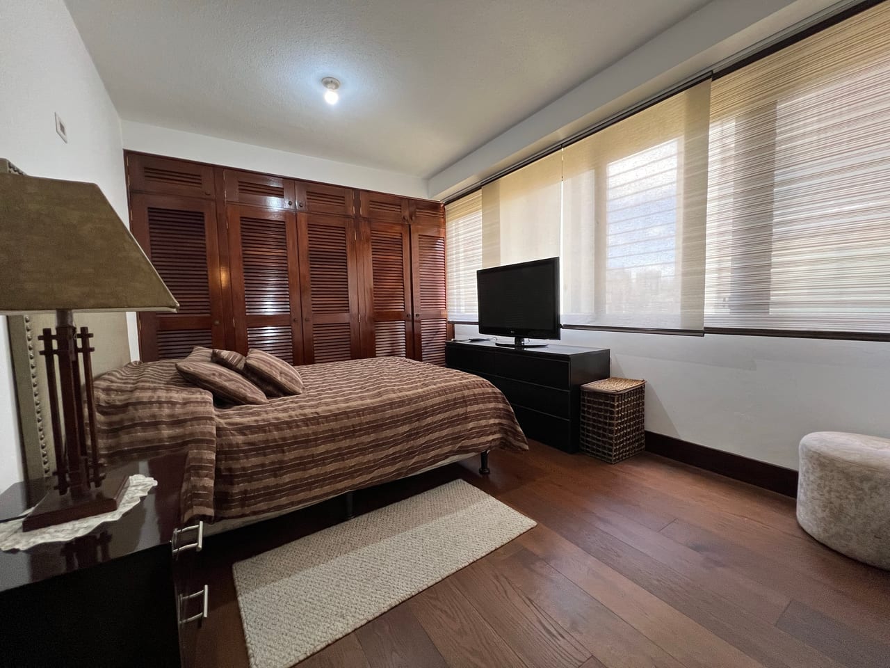 Venta apartamento 3 Dormitorios | Moradas del Acueducto Zona 10 — Apartamento en Alquiler en Moradas del Acueducto, Zona 10, Guatemala, Ciudad — foto 9 de 14