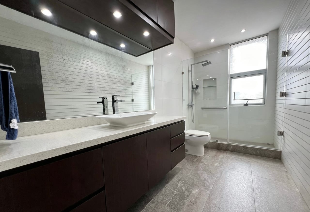 Venta amplio apartamento 3 Dormitorios | Avenida Las Américas Zona 14 — Apartamento en Venta en Zona 14, Guatemala, Ciudad — foto 11 de 16