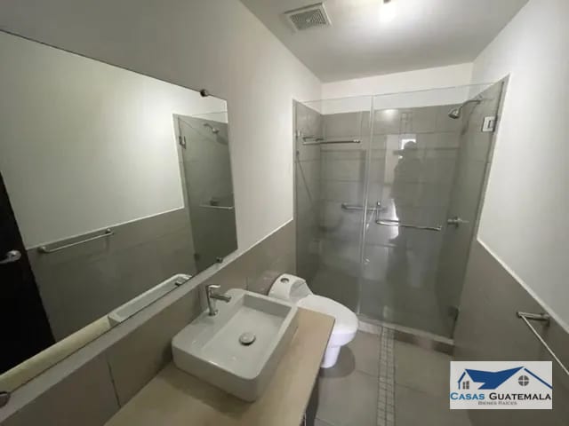 Rento apartamento en Zona 14 EDIFICIO CON PISCINA, GYM Y AREAS VERDES — Apartamento en Venta en Zona 14, Guatemala, Ciudad — foto 16 de 17
