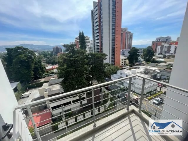 Rento apartamento en Zona 14 EDIFICIO EXCLUSIVO — Apartamento en Alquiler en Zona 14, Guatemala, Ciudad — foto 2 de 16