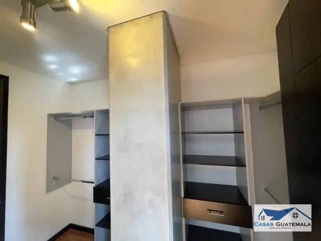 Rento apartamento en Zona 14 EDIFICIO EXCLUSIVO — Apartamento en Alquiler en Zona 14, Guatemala, Ciudad — foto 8 de 16