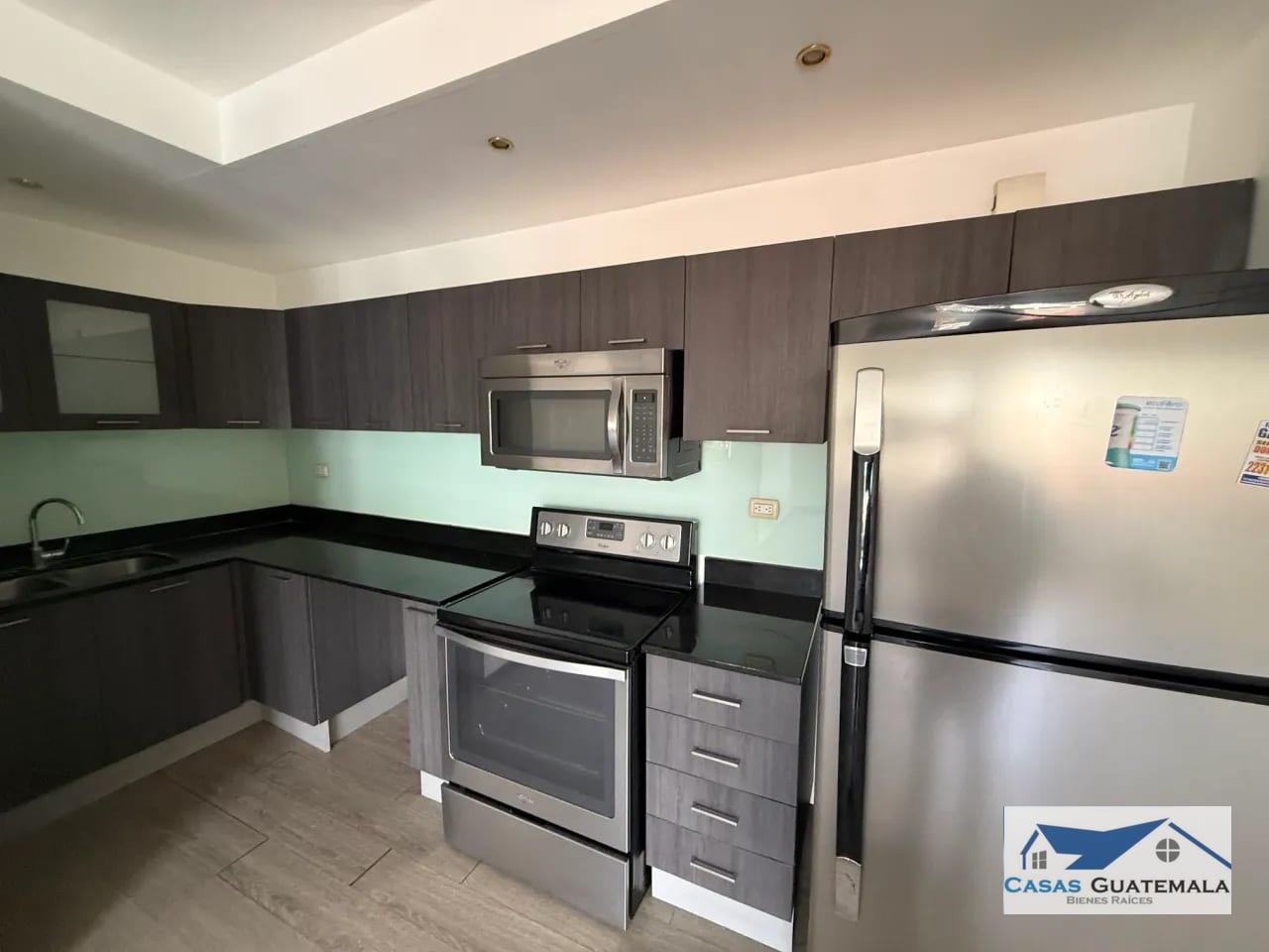 Apartamento de 2 habitaciones en Renta Zona 10 — Apartamento en Alquiler en Neo Apartamentos, Zona 10, Guatemala, Ciudad — foto 3 de 11