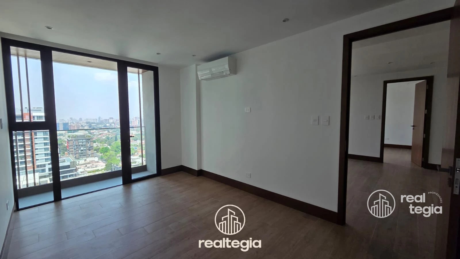 APARTAMENTO EN GUARA ZONA 15 — Apartamento en Alquiler en Zona 15, Guatemala, Ciudad — foto 10 de 17