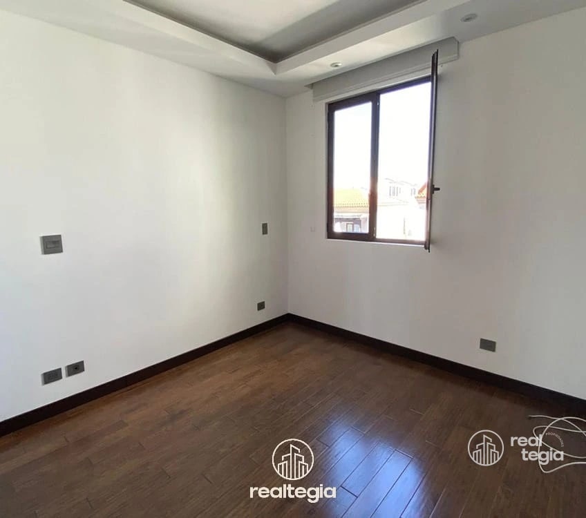 APARTAMENTO MAGNOLIAS DE CAYALÁ ZONA 16 — Apartamento en Alquiler en Zona 16, Guatemala, Ciudad — foto 4 de 10