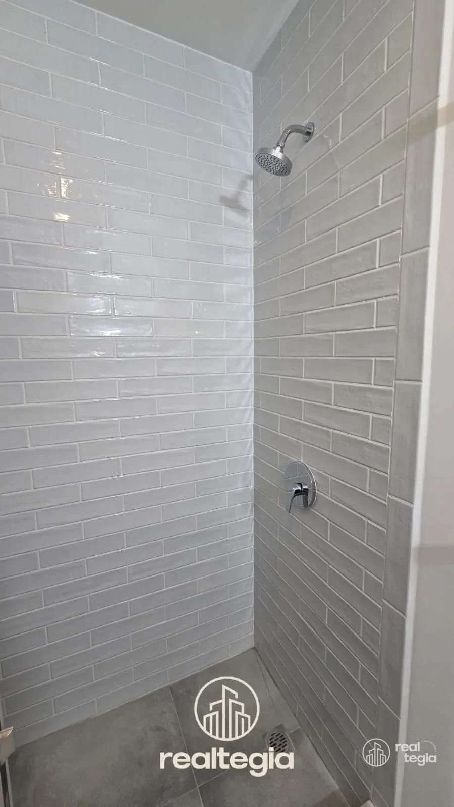 APARTAMENTO EN ANTARES DE CAYALÁ ZONA 16 — Apartamento en Alquiler en Zona 16, Guatemala, Ciudad — foto 8 de 10