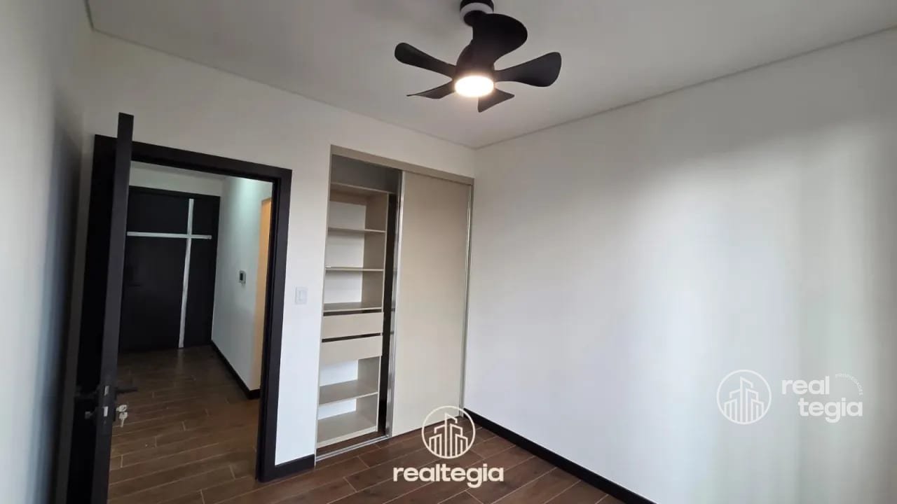APARTAMENTO LIRIOS DE CAYALÁ ZONA 16 — Apartamento en Alquiler en Zona 16, Guatemala, Ciudad — foto 9 de 9