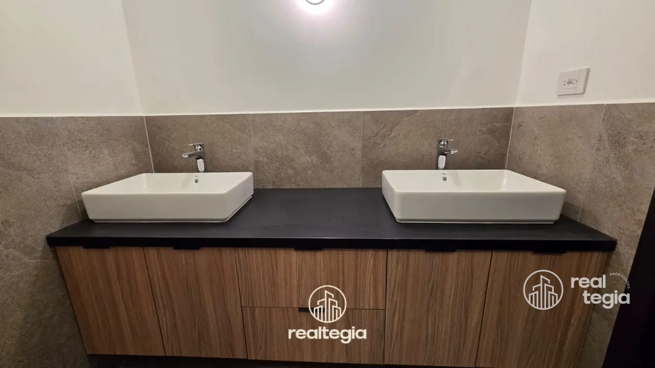 PENTHOUSE NOGALES DE CAYALÁ ZONA 16 — Apartamento en Alquiler en Zona 16, Guatemala, Ciudad — foto 15 de 16