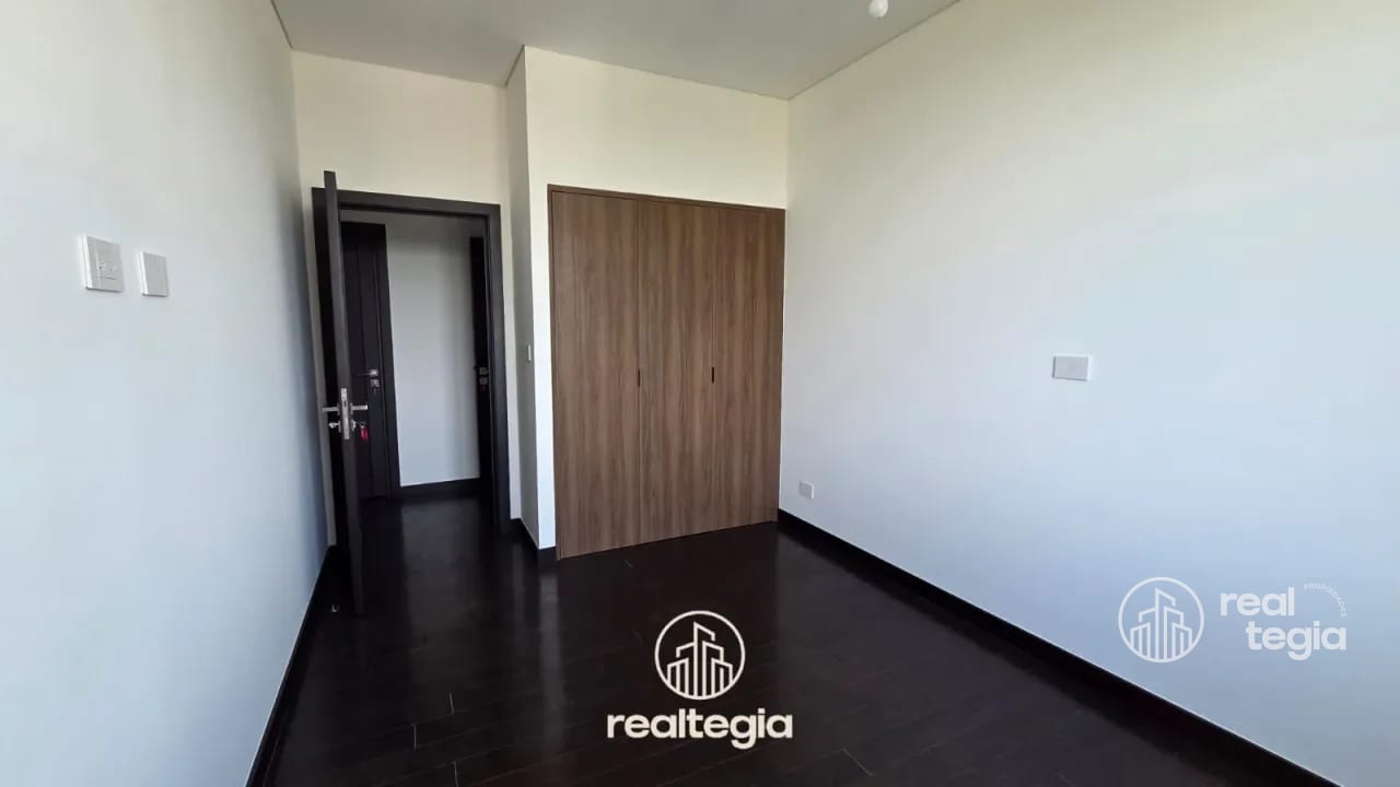 APARTAMENTO NOGALES DE CAYALÁ ZONA 16 — Apartamento en Alquiler en Zona 16, Guatemala, Ciudad — foto 4 de 17