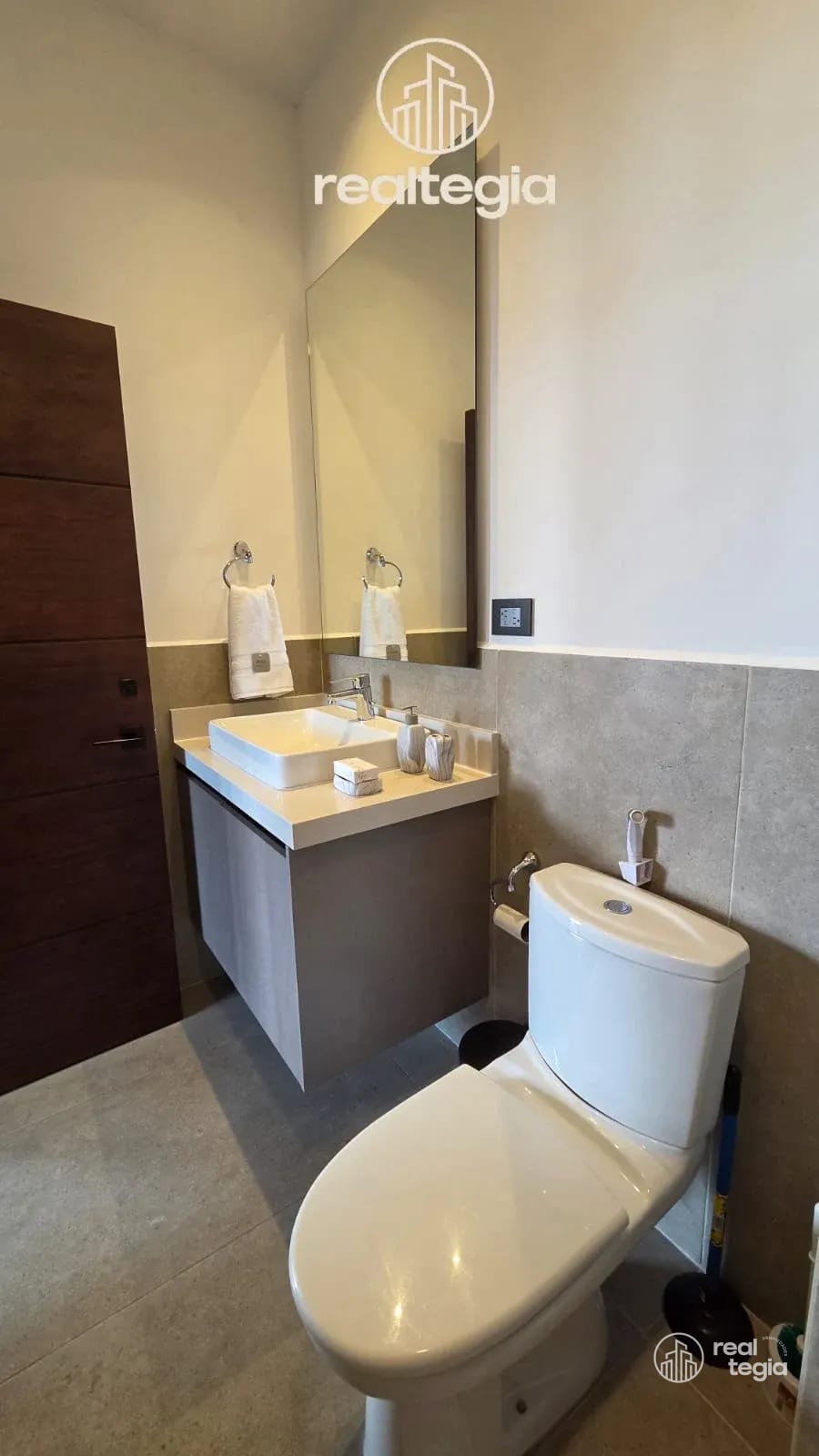 APARTAMENTO BELESA DE CAYALÁ ZONA 16 — Apartamento en Alquiler en Zona 16, Guatemala, Ciudad — foto 8 de 17