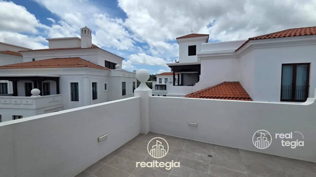 APARTAMENTO EN LIRIOS DE CAYALÁ ZONA 16 — Apartamento en Alquiler en Zona 16, Guatemala, Ciudad — foto 12 de 12