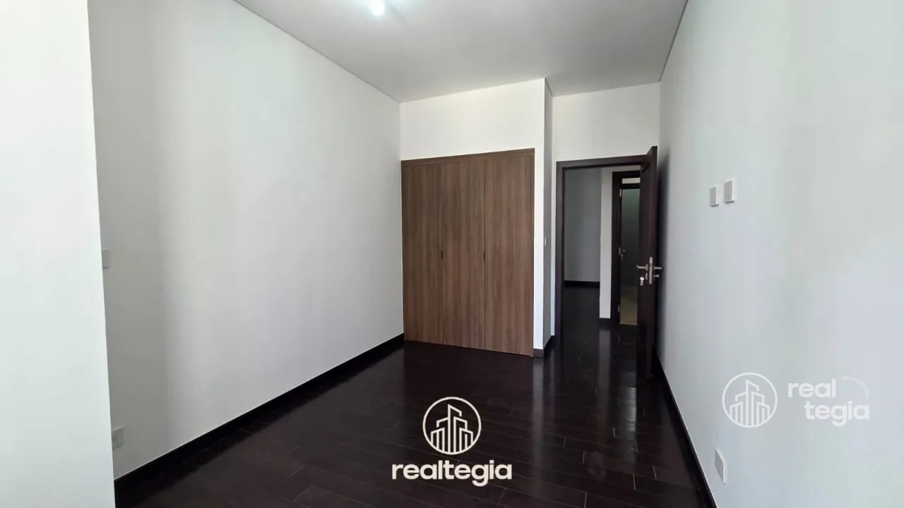 APARTAMENTO NOGALES DE CAYALÁ ZONA 16 — Apartamento en Alquiler en Zona 16, Guatemala, Ciudad — foto 11 de 15