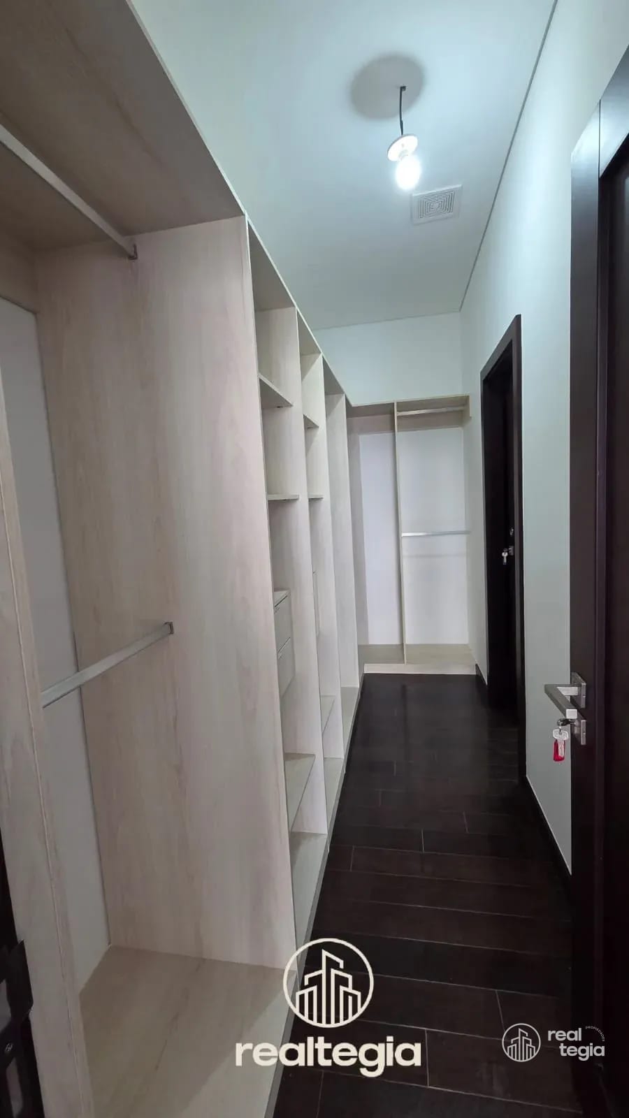 APARTAMENTO NOGALES DE CAYALÁ ZONA 16 — Apartamento en Alquiler en Zona 16, Guatemala, Ciudad — foto 13 de 15