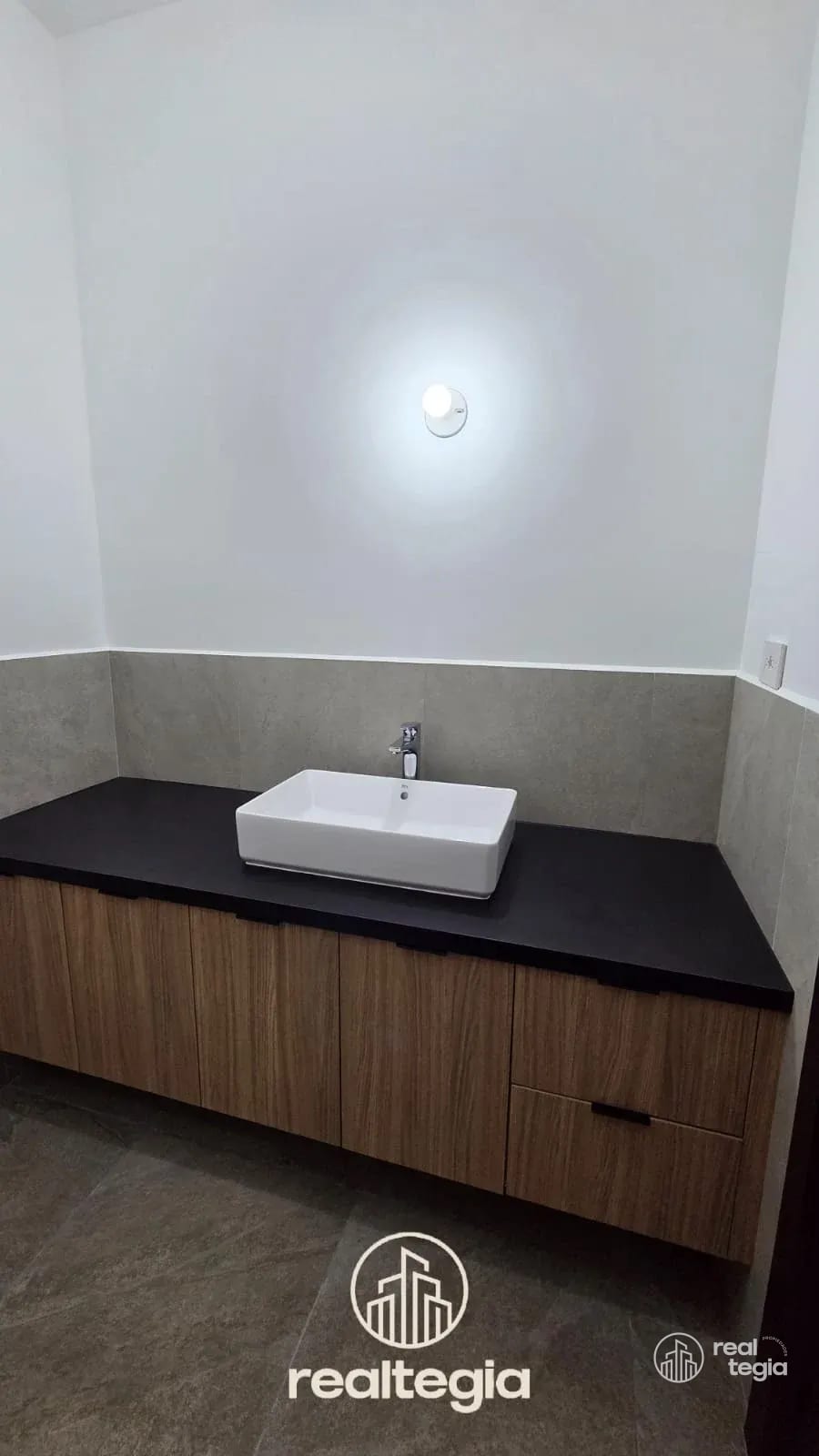 APARTAMENTO NOGALES DE CAYALÁ ZONA 16 — Apartamento en Alquiler en Zona 16, Guatemala, Ciudad — foto 14 de 15