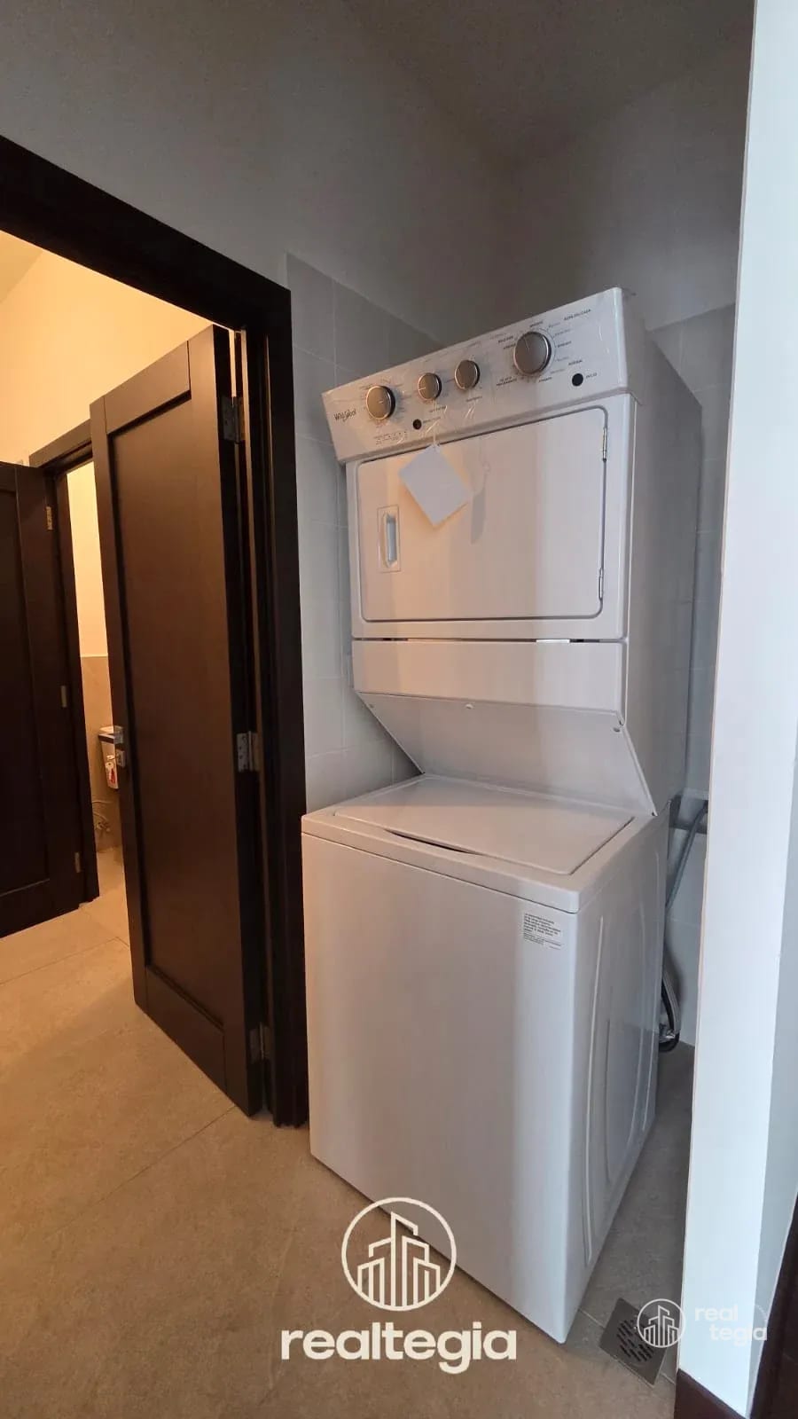 PENTHOUSE NOGALES DE CAYALÁ ZONA 16 — Apartamento en Alquiler en Zona 16, Guatemala, Ciudad — foto 9 de 14