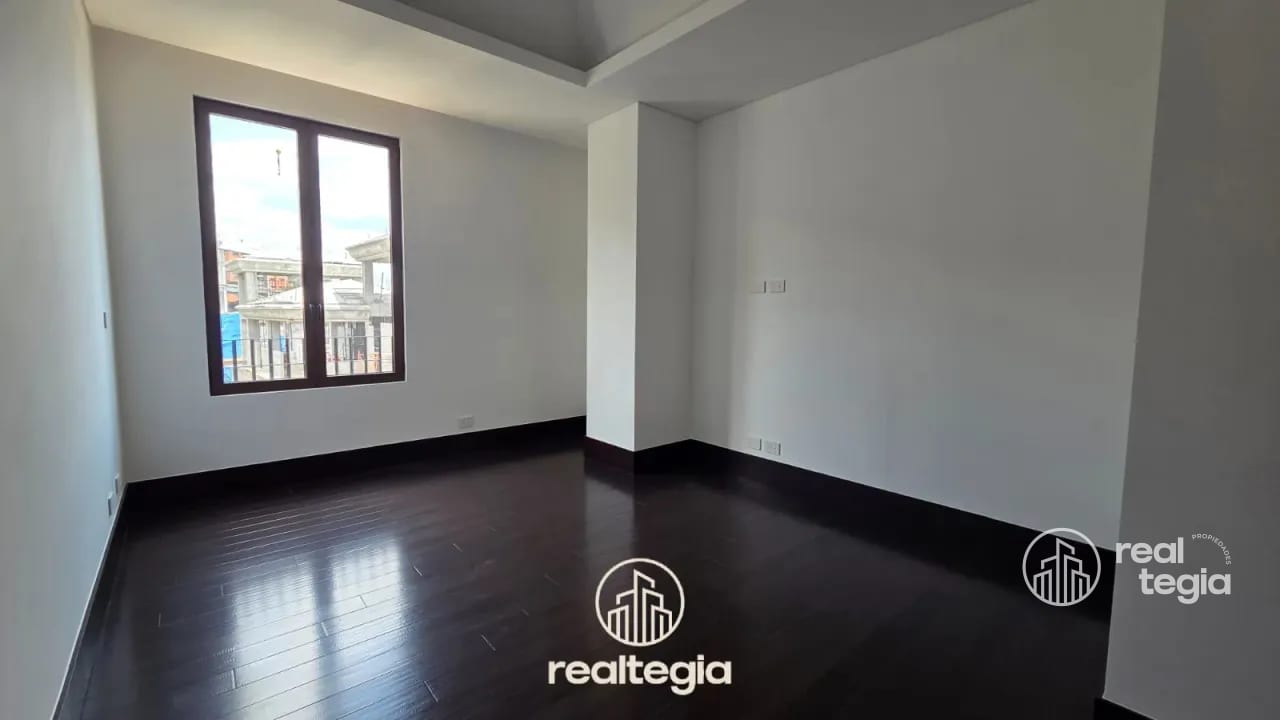 PENTHOUSE NOGALES DE CAYALÁ ZONA 16 — Apartamento en Alquiler en Zona 16, Guatemala, Ciudad — foto 13 de 14