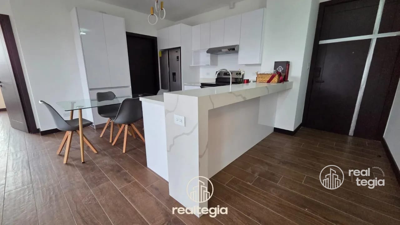 Apartamento en Lirios de Cayalá Zona 16 — Apartamento en Venta en Zona 16, Guatemala, Ciudad — foto 4 de 14