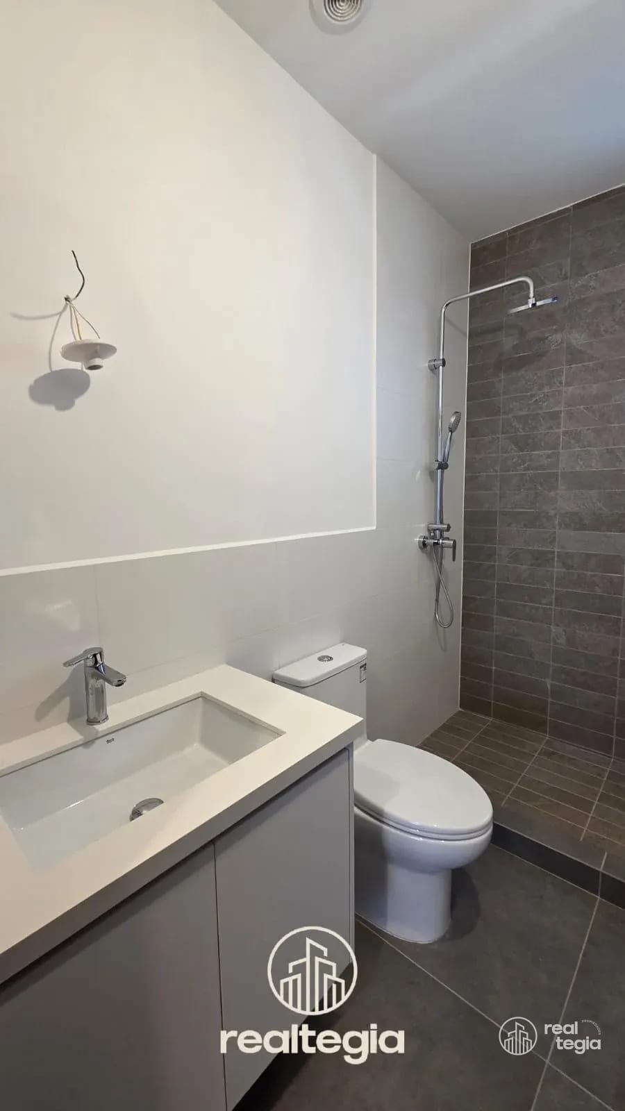 Apartamento en Lirios de Cayalá Zona 16 — Apartamento en Alquiler en Ciudad Cayalá, Zona 16, Guatemala, Ciudad — foto 9 de 11