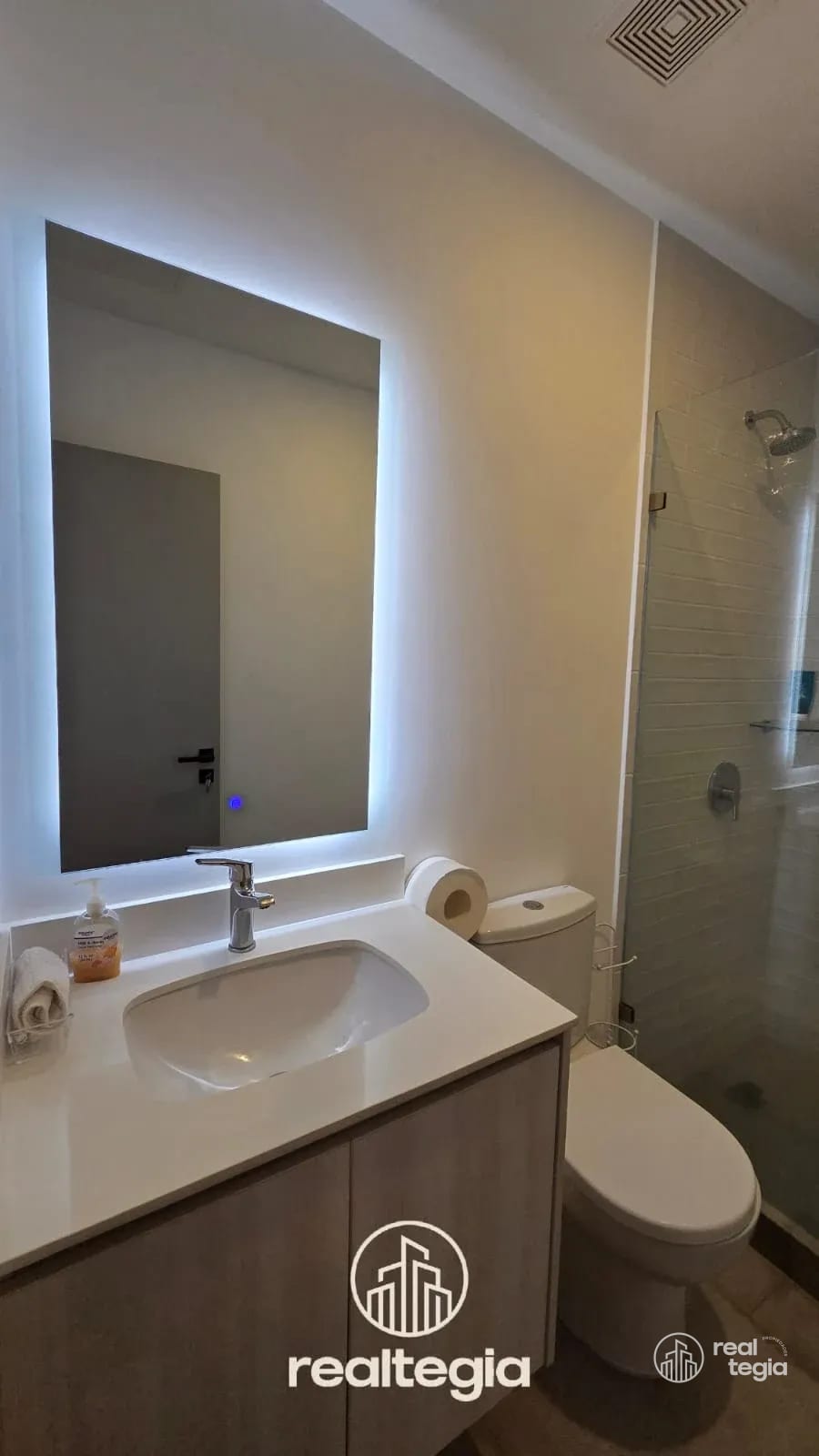 Apartamento en Antares de Cayalá Zona 16 — Apartamento en Alquiler en Ciudad Cayalá, Zona 16, Guatemala, Ciudad — foto 6 de 8